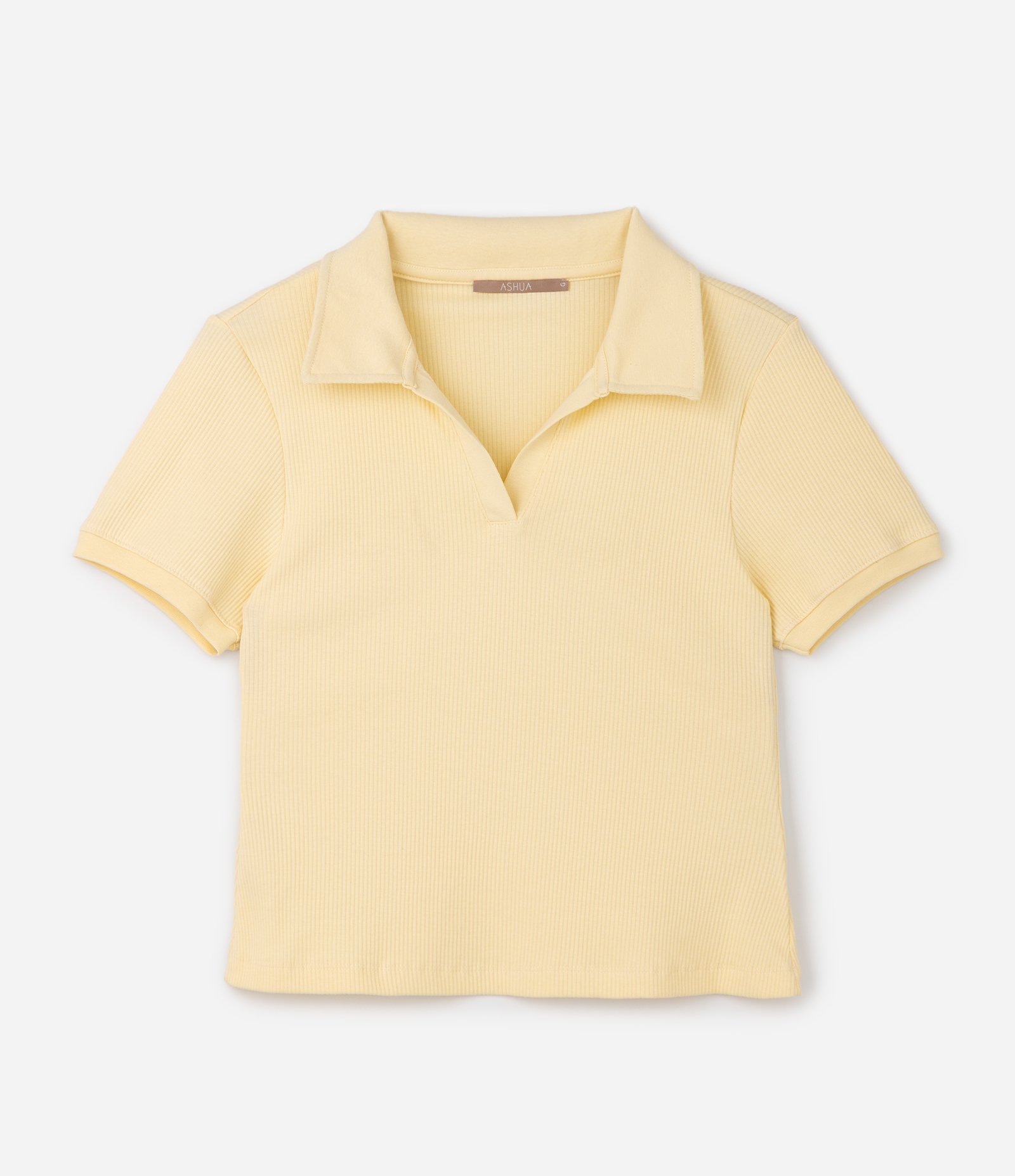 Blusa Baby Look em Ribana com Gola Polo Curve & Plus Size Amarelo 1