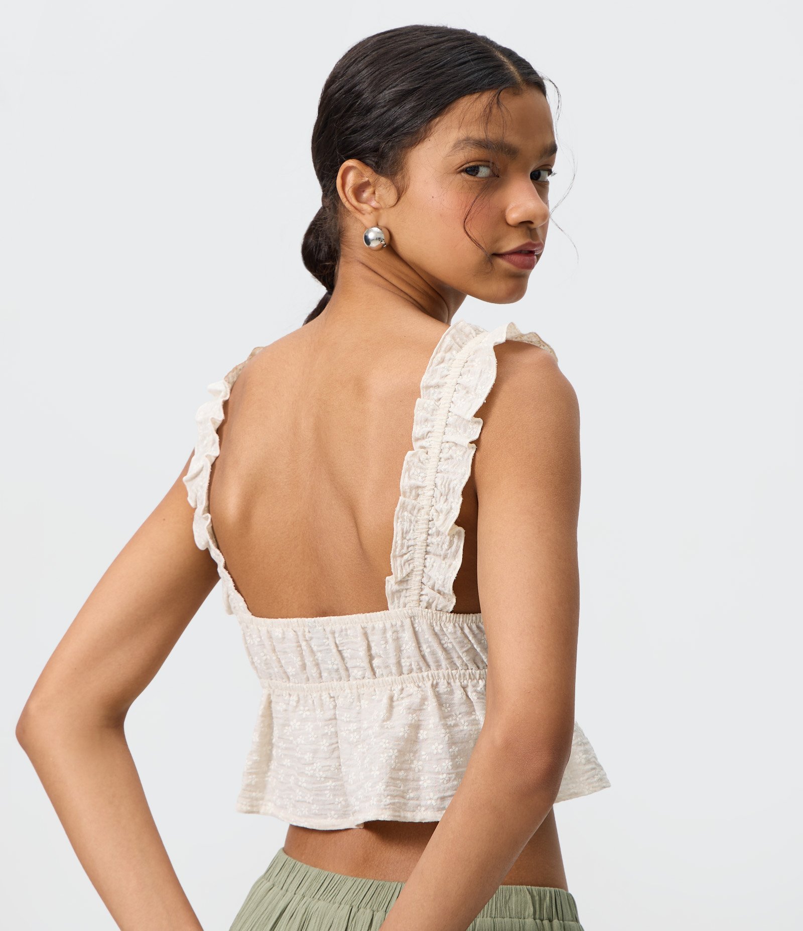 Blusa Regata com Bordado Floral Texturizado e Amarração Frontal Off White 3