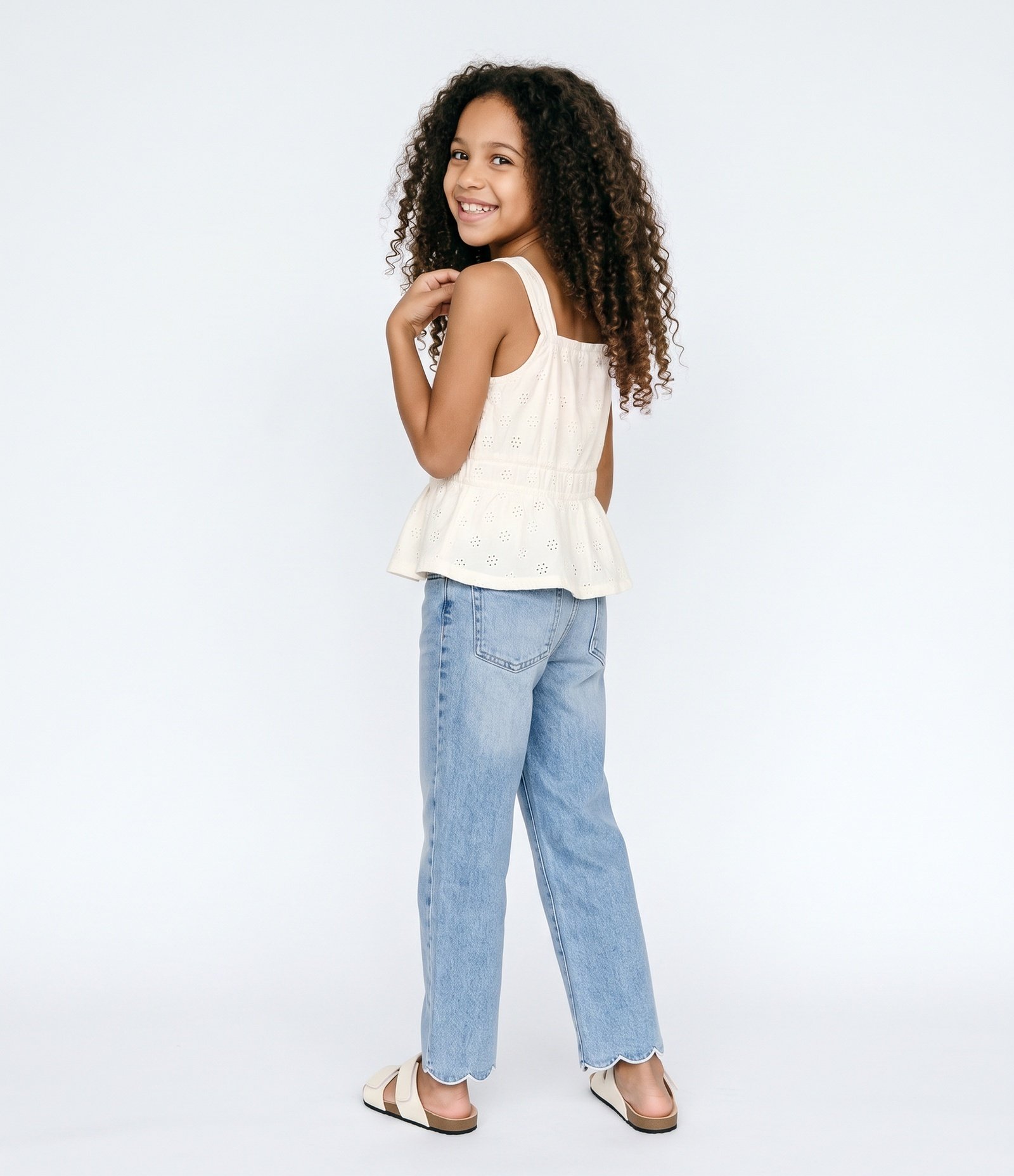 Calça Jeans Infantil com Renda no Cós - Tam 5 a 16 Anos Azul Médio 7