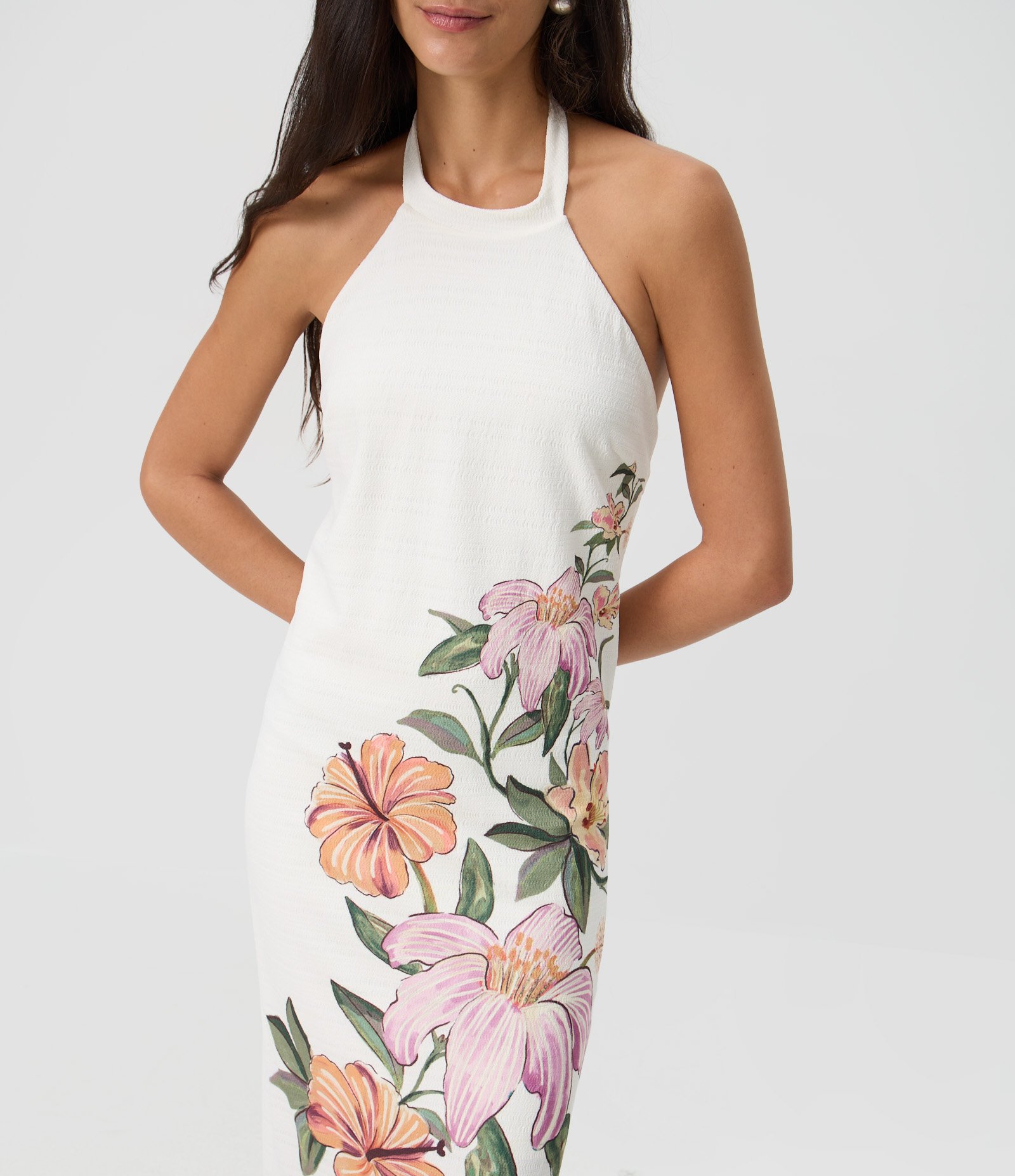 Vestido Midi Texturizado com Gola Halter e Estampa Floral Branco 3