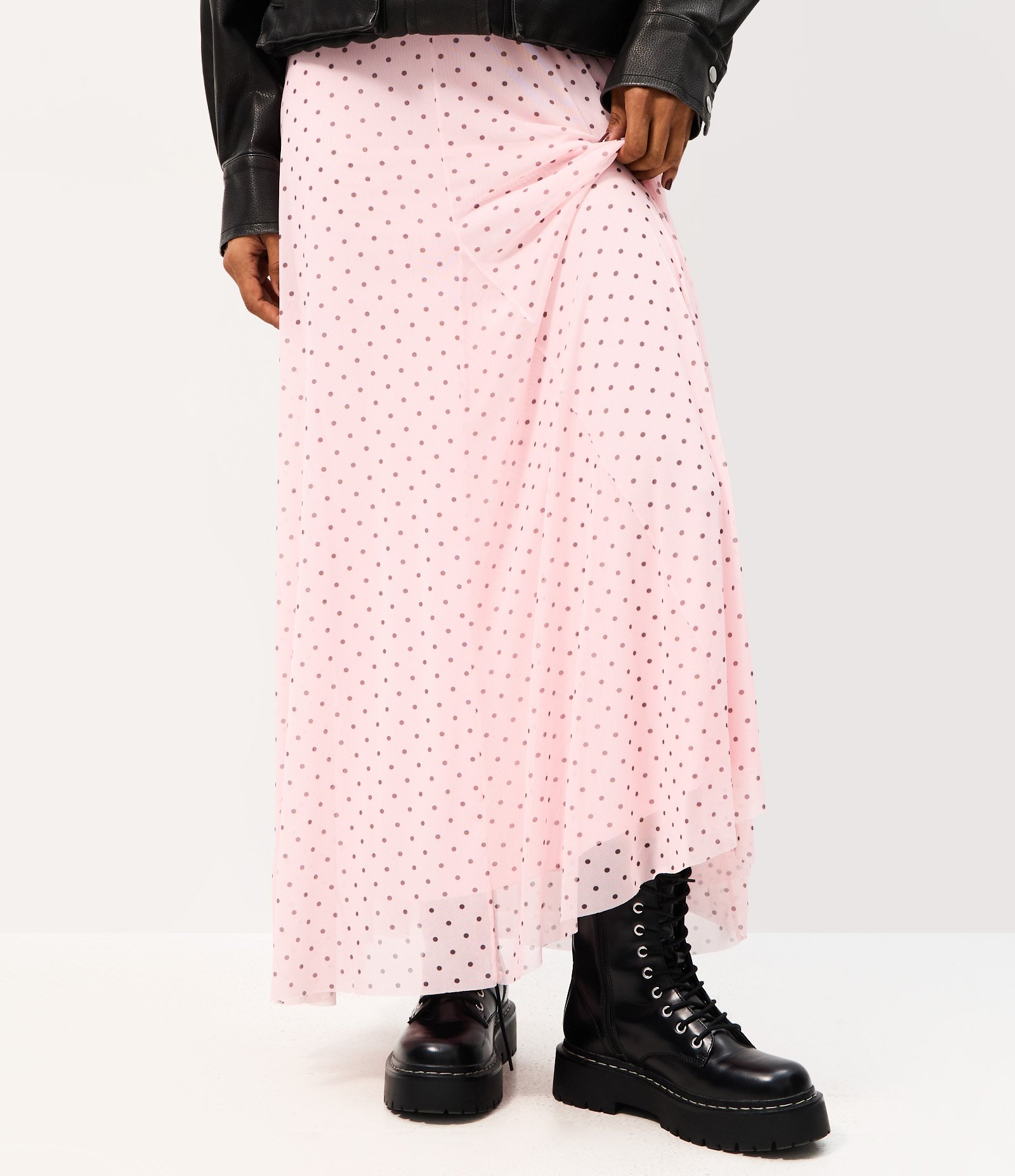 Saia Longa Tule poá com nesgas new midi Poa Rosa 2