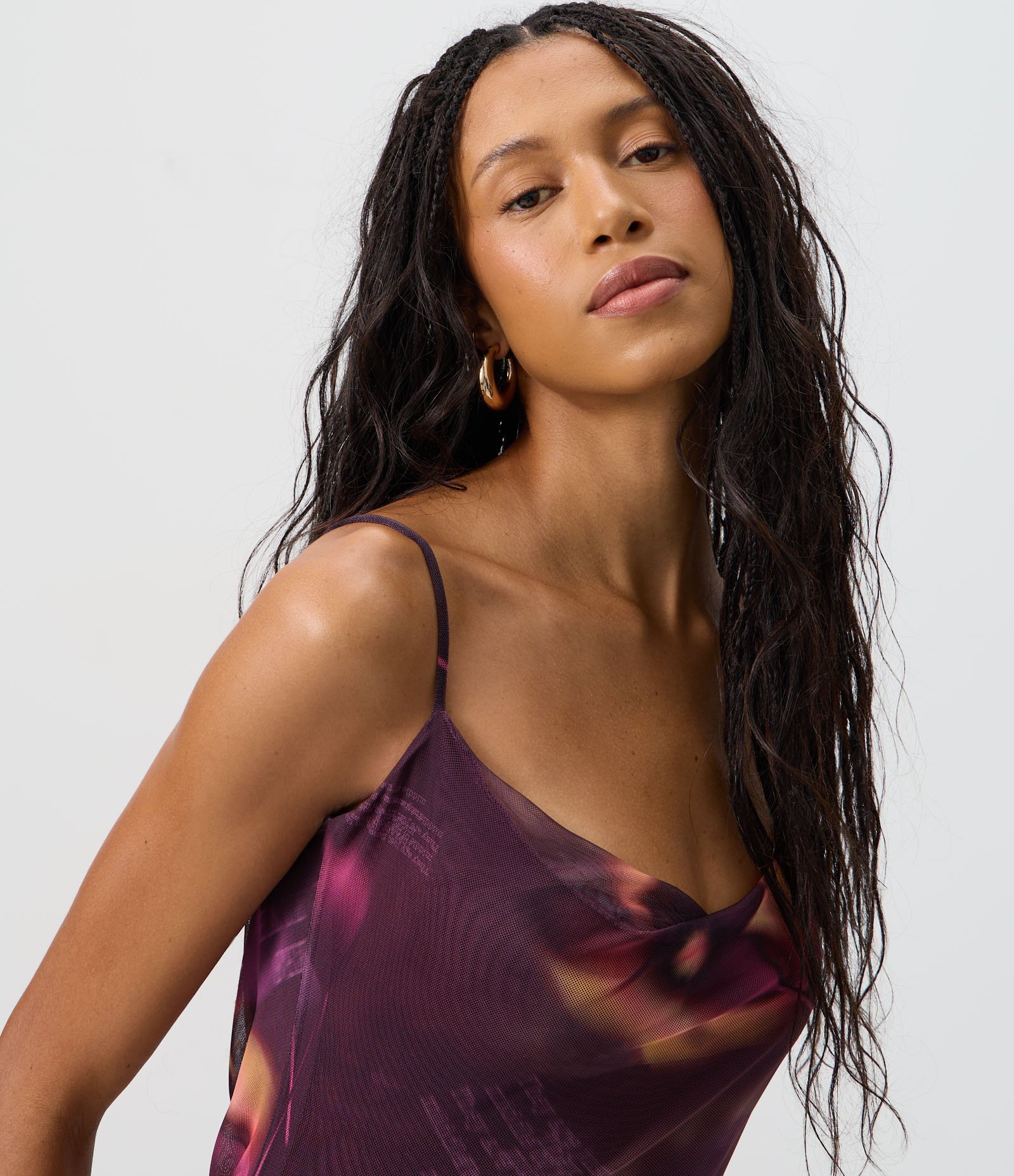 Vestido Midi em Tule Estampado com Costas Abertas e Amarração Roxo 3