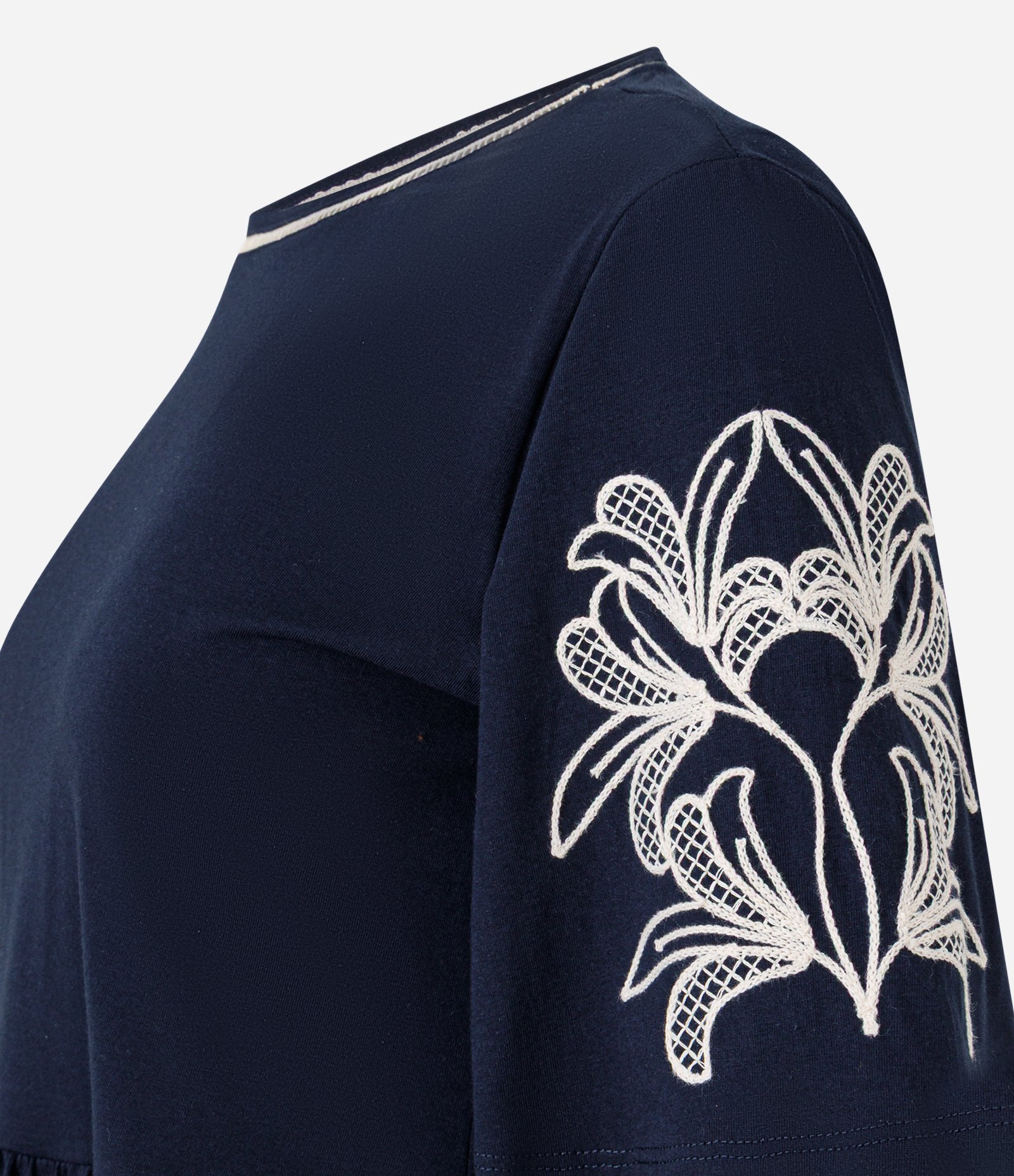Blusa em Algodão com Bordados Florais nas Mangas Azul 6