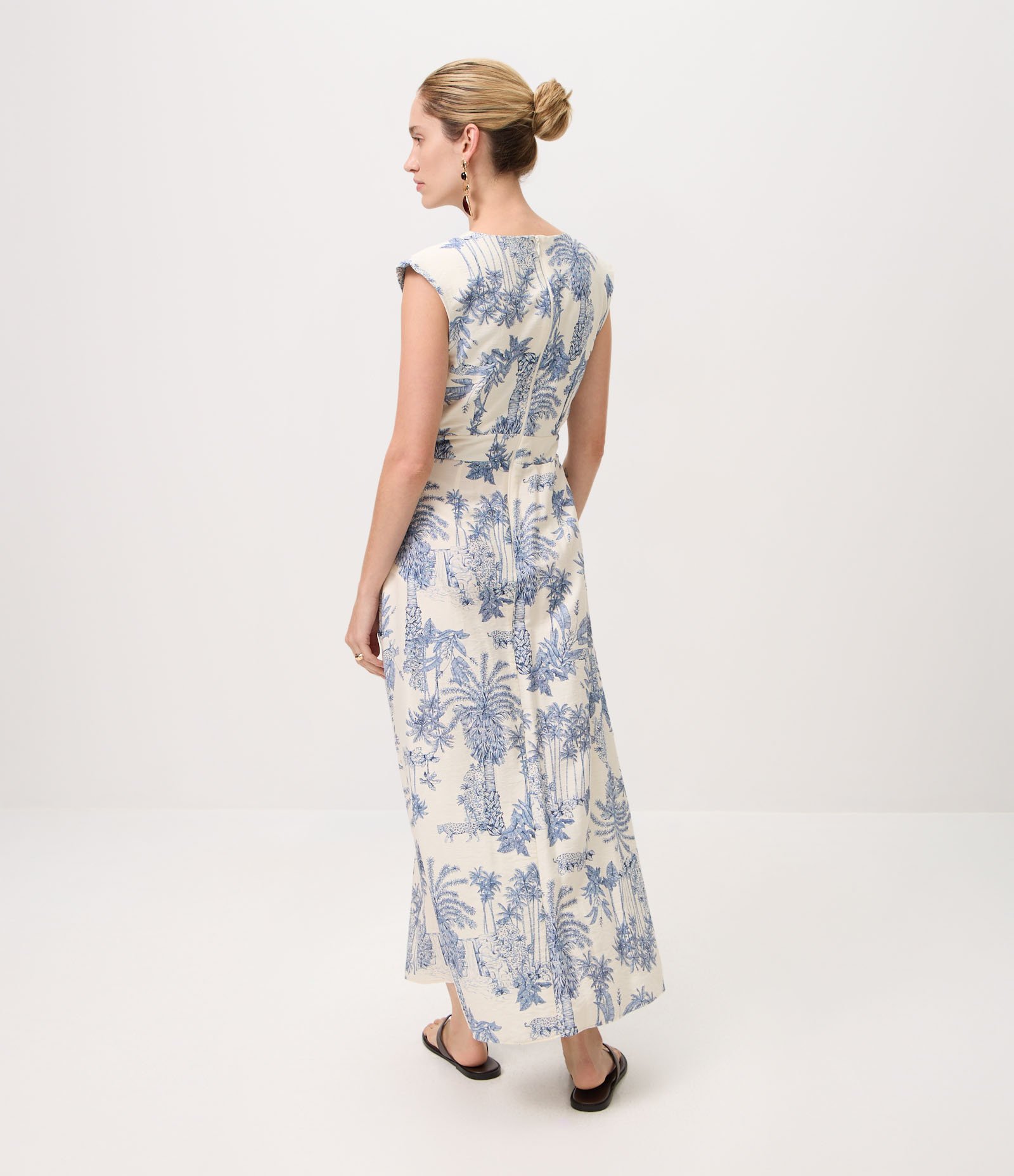 Vestido Viscose Sem Cava Com Faixa Para Amarração fixa e fivela Multicores 2