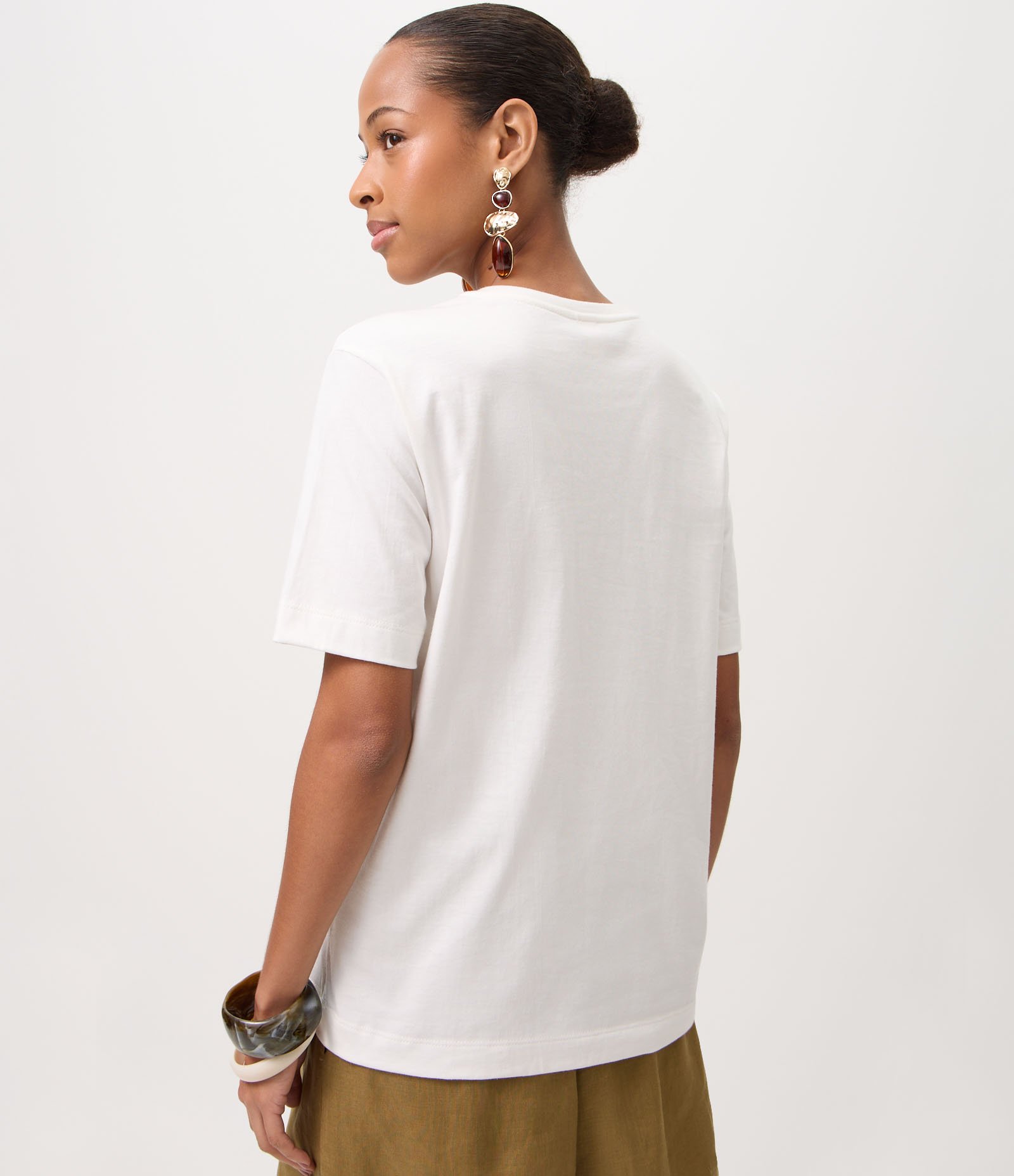 Blusa Em Algodão com Bordado Floral Localizado Branco 4