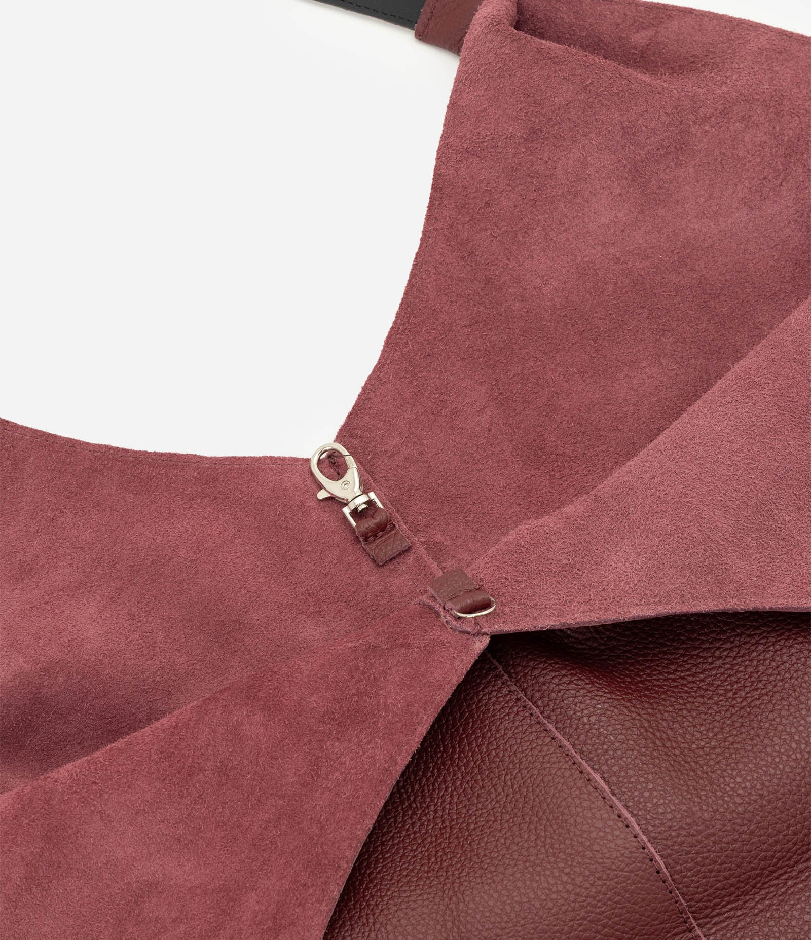 Bolsa Hobo Grande em Couro com Fechamento por Mosquetão Vinho 4