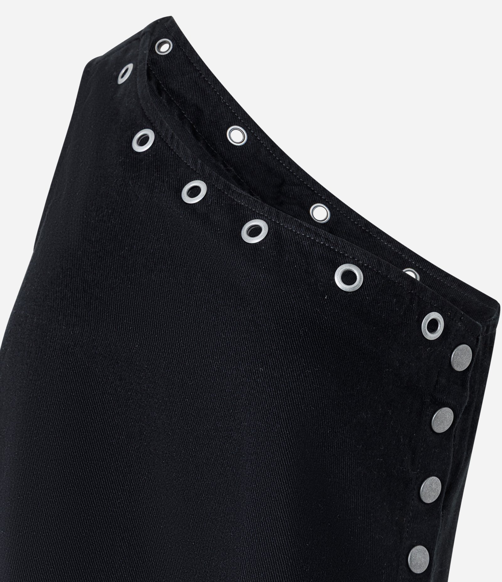Blusa Assimétrica em Sarja com Ilhós Metálicos Preto 6