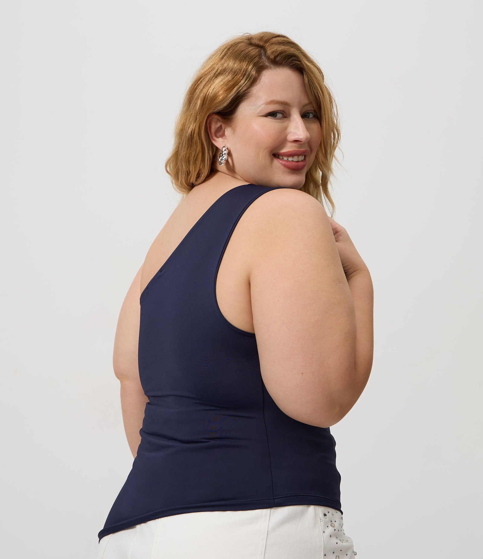 Blusa Ombro Só em Poliamida com Barra Assimétrica Curve & Plus Size Azul 4
