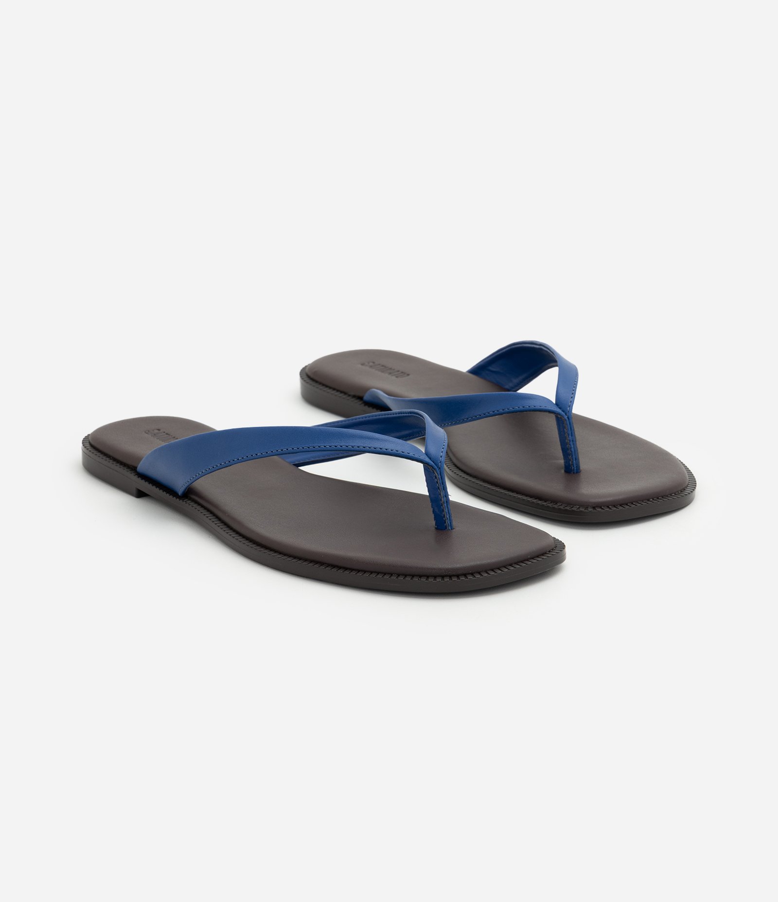 Rasteira Mule em Couro com Tiras Contrastantes Azul 4
