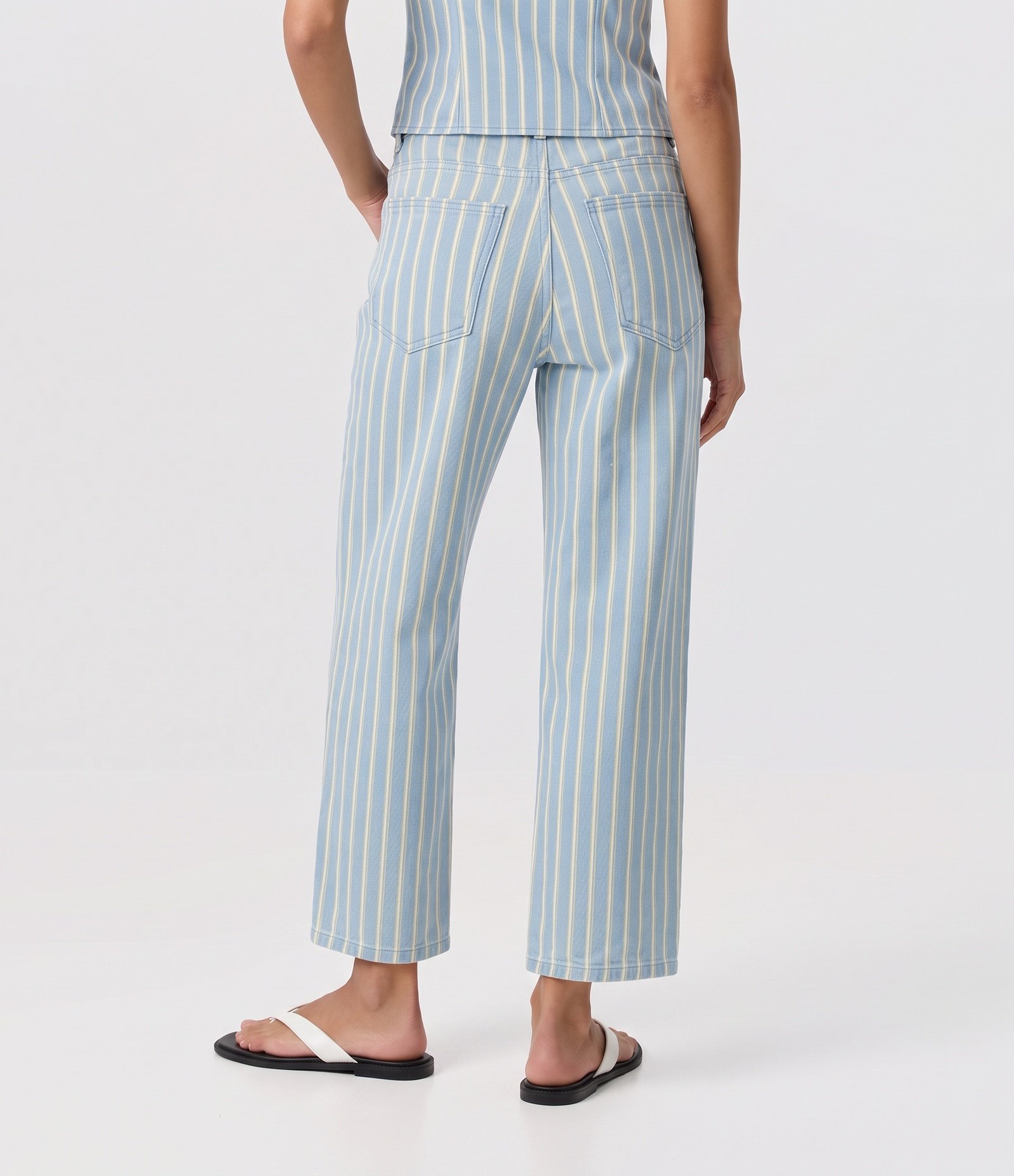 Calça Reta Cropped em Sarja com Estampa Listrada Azul 4