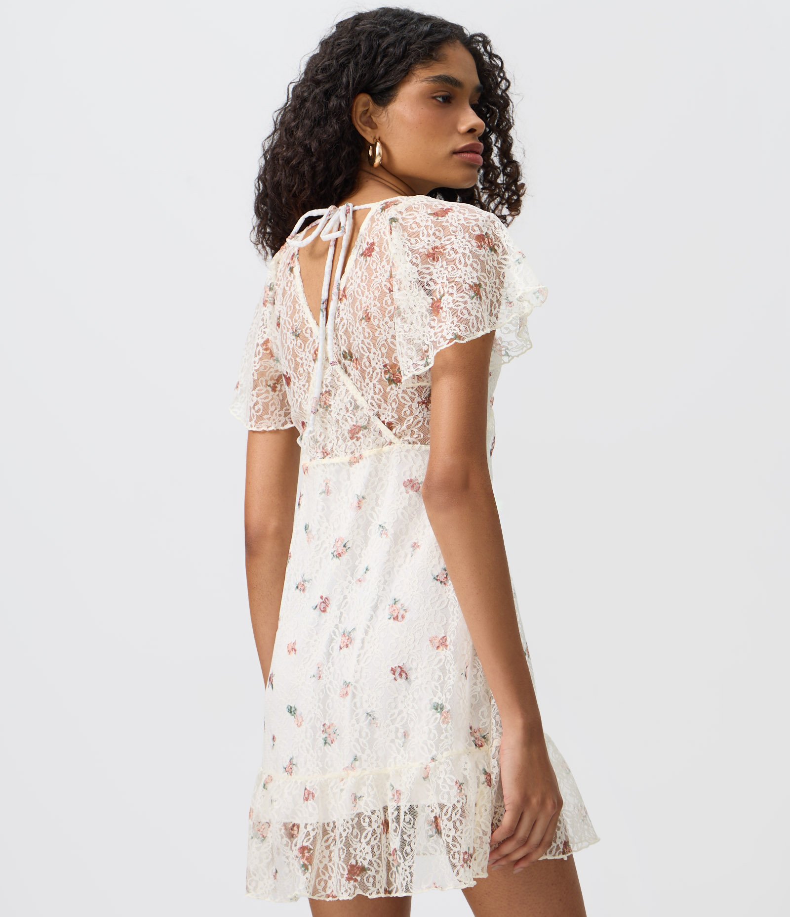 Vestido Curto em Renda Floral com Costas Decotadas Off White 4