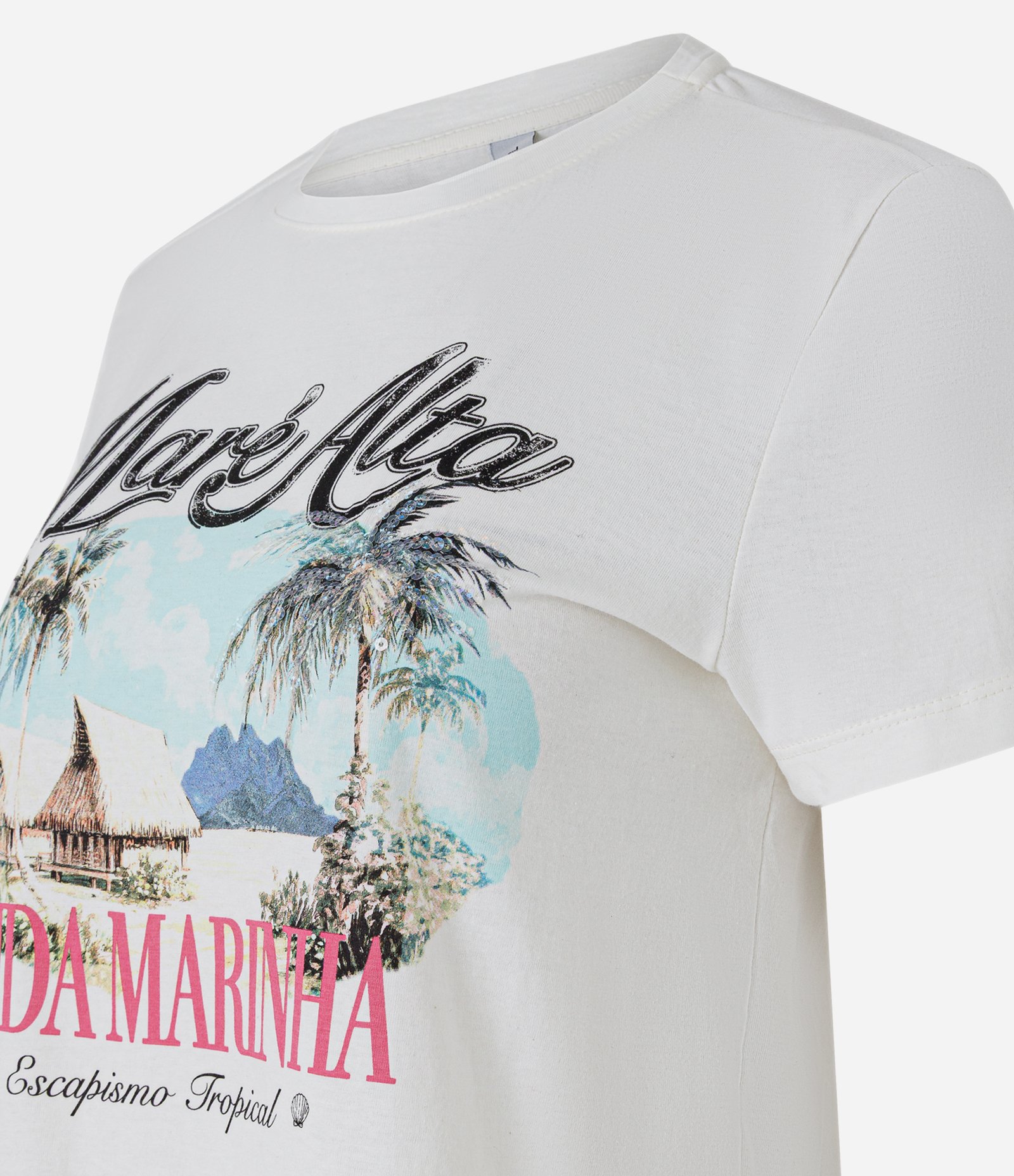 Camiseta com Estampa Mare Alta e Aplicação de Paetês no Lettering Branco 5