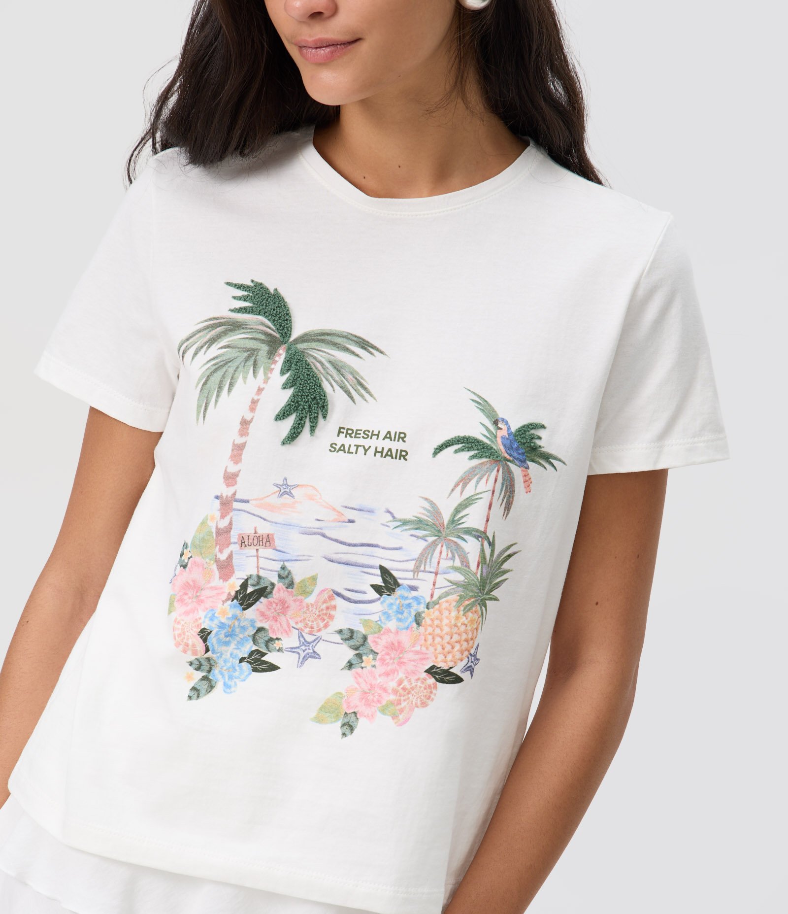 Camiseta New T-shirt em Algodão com Estampa Tropical Flocada Branco 3