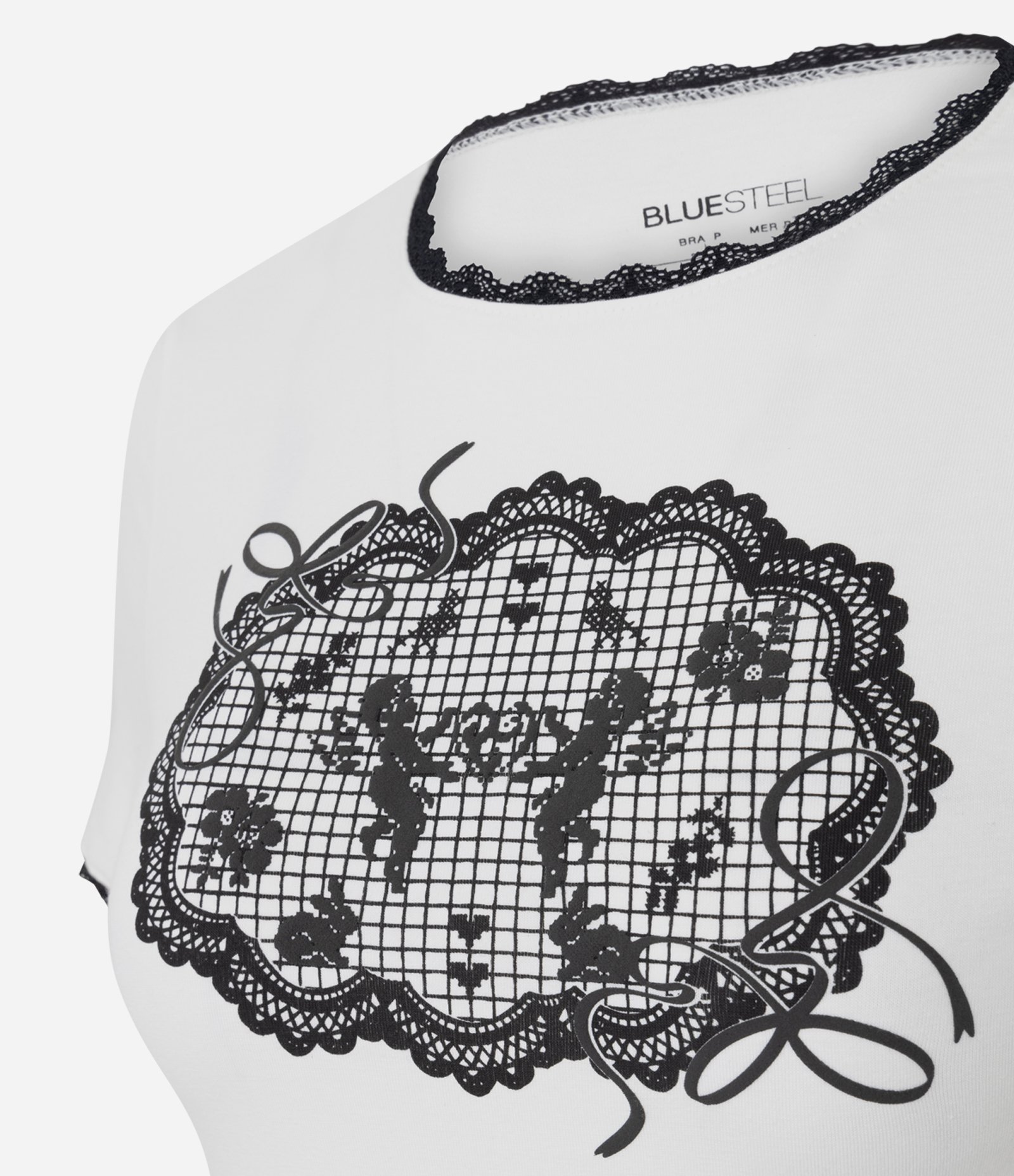 Blusa New T-Shirt em Algodão com Estampa de Anjinhos em Ponto Cruz Branco 6