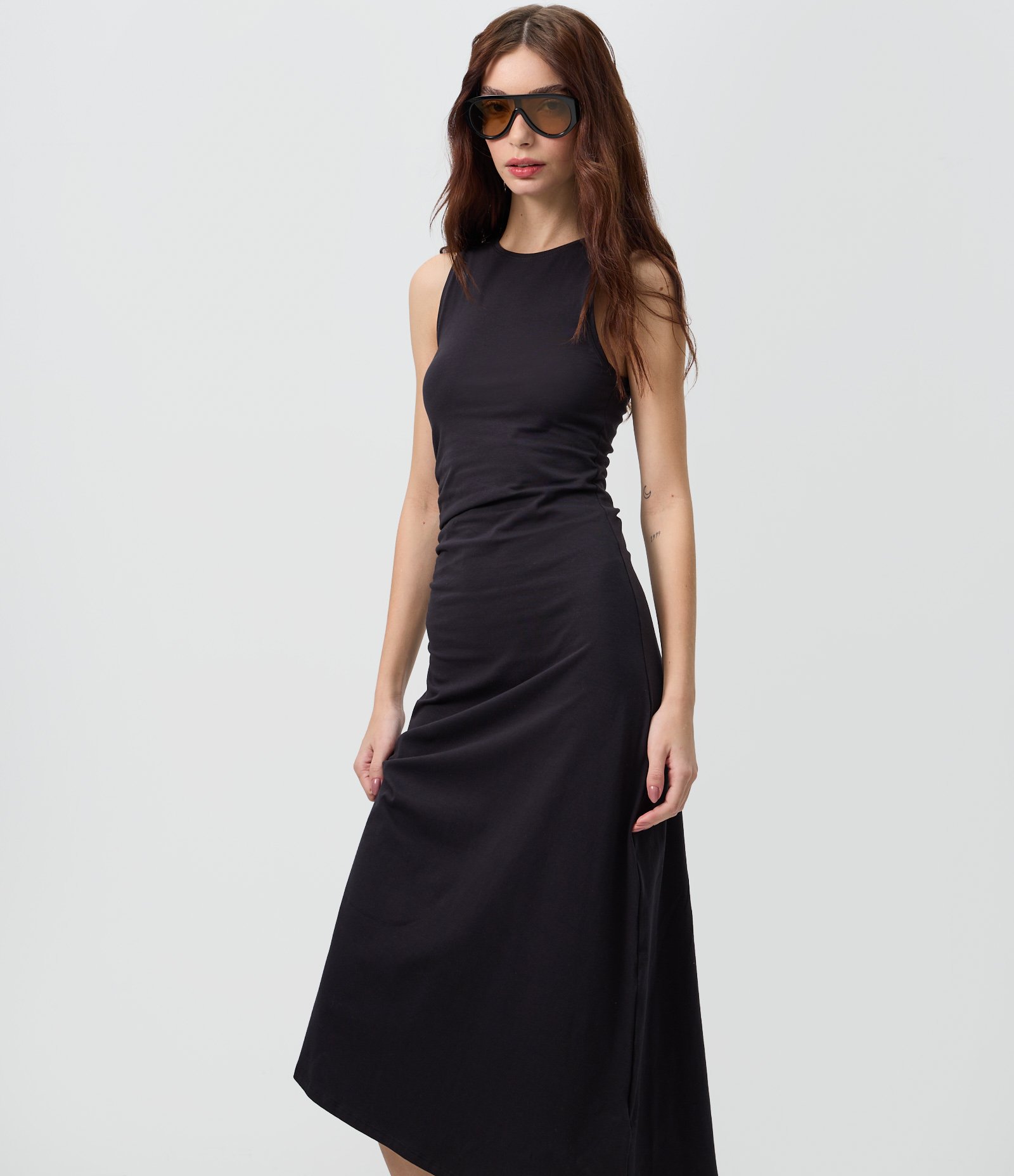 Vestido Regata Midi em Algodão com Drapeado Lateral Preto 2