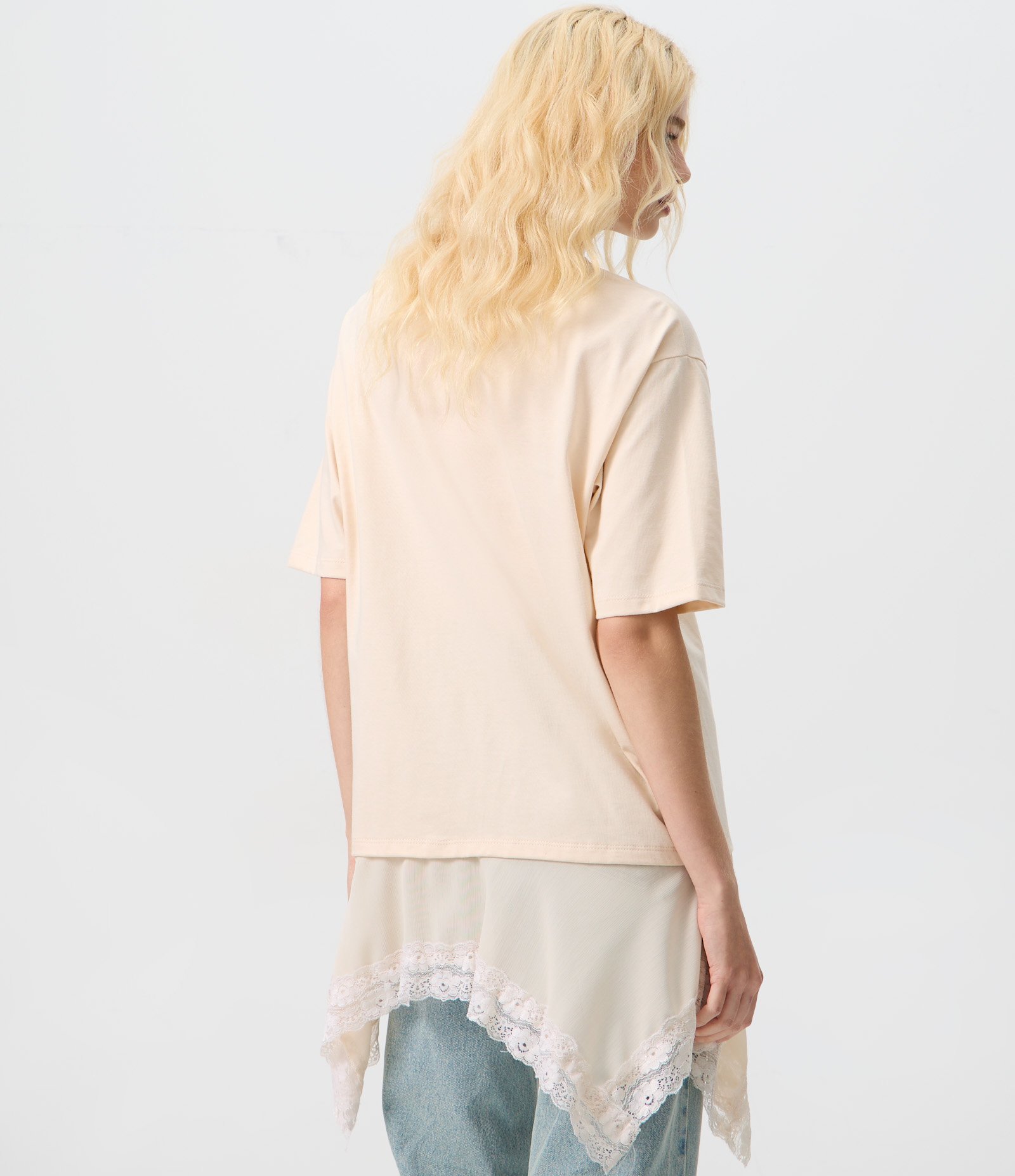 Camiseta Oversized com Barra Assimétrica Rendada Off White 4