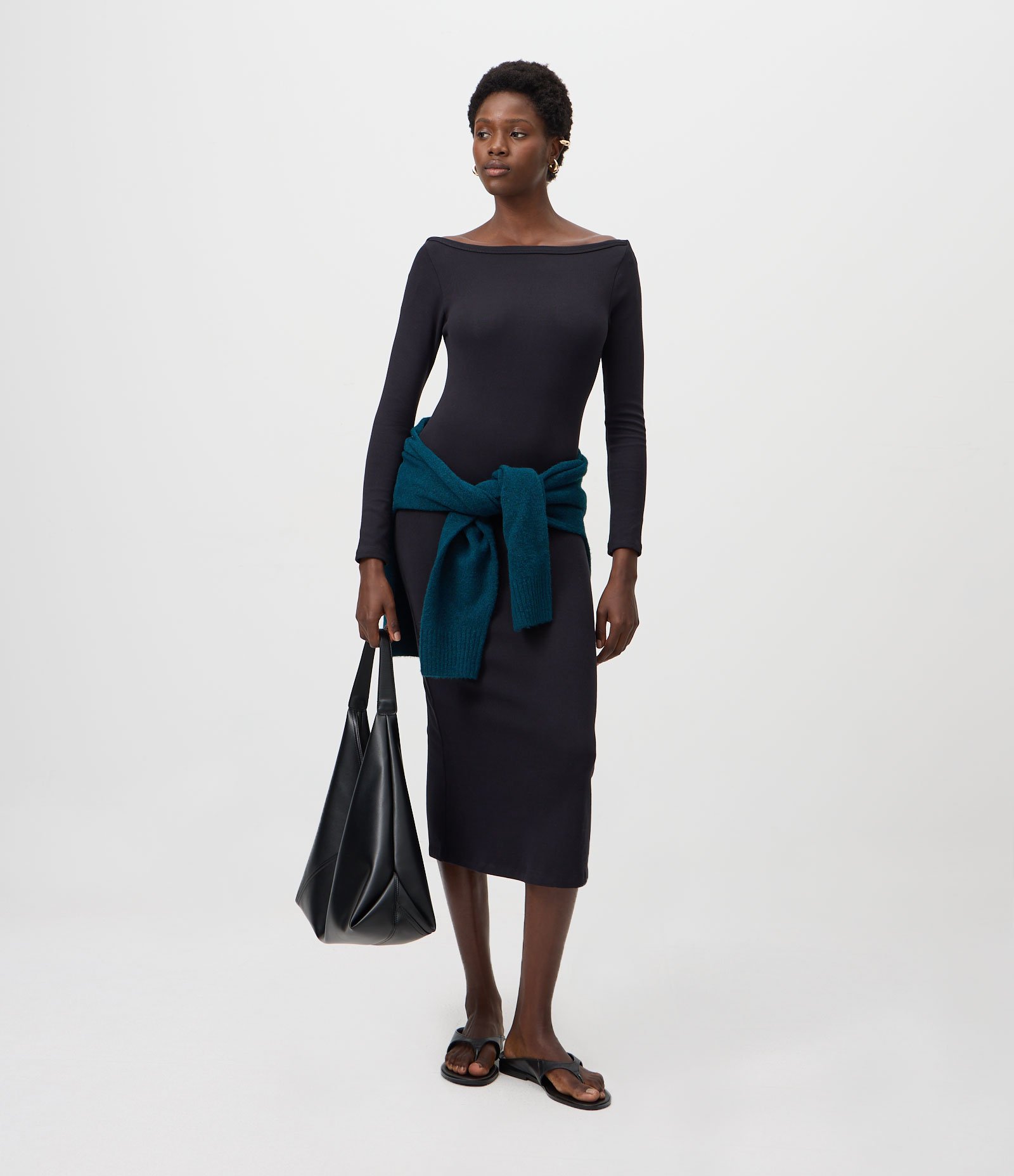 Vestido Midi em Ribana com Decote Canoa e Fenda Traseira Preto 1