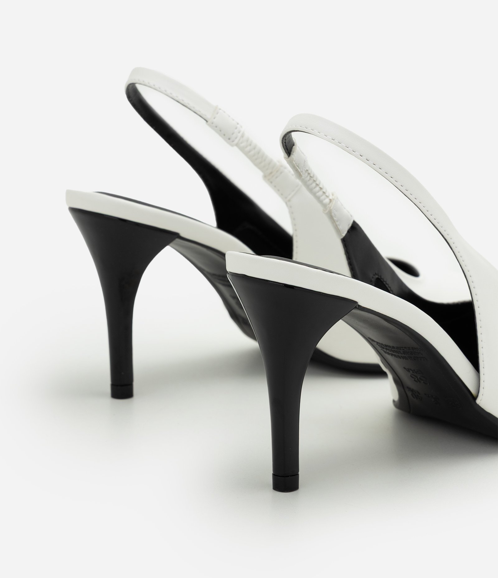Sapato Slingback de Bico Alongado Branco 4