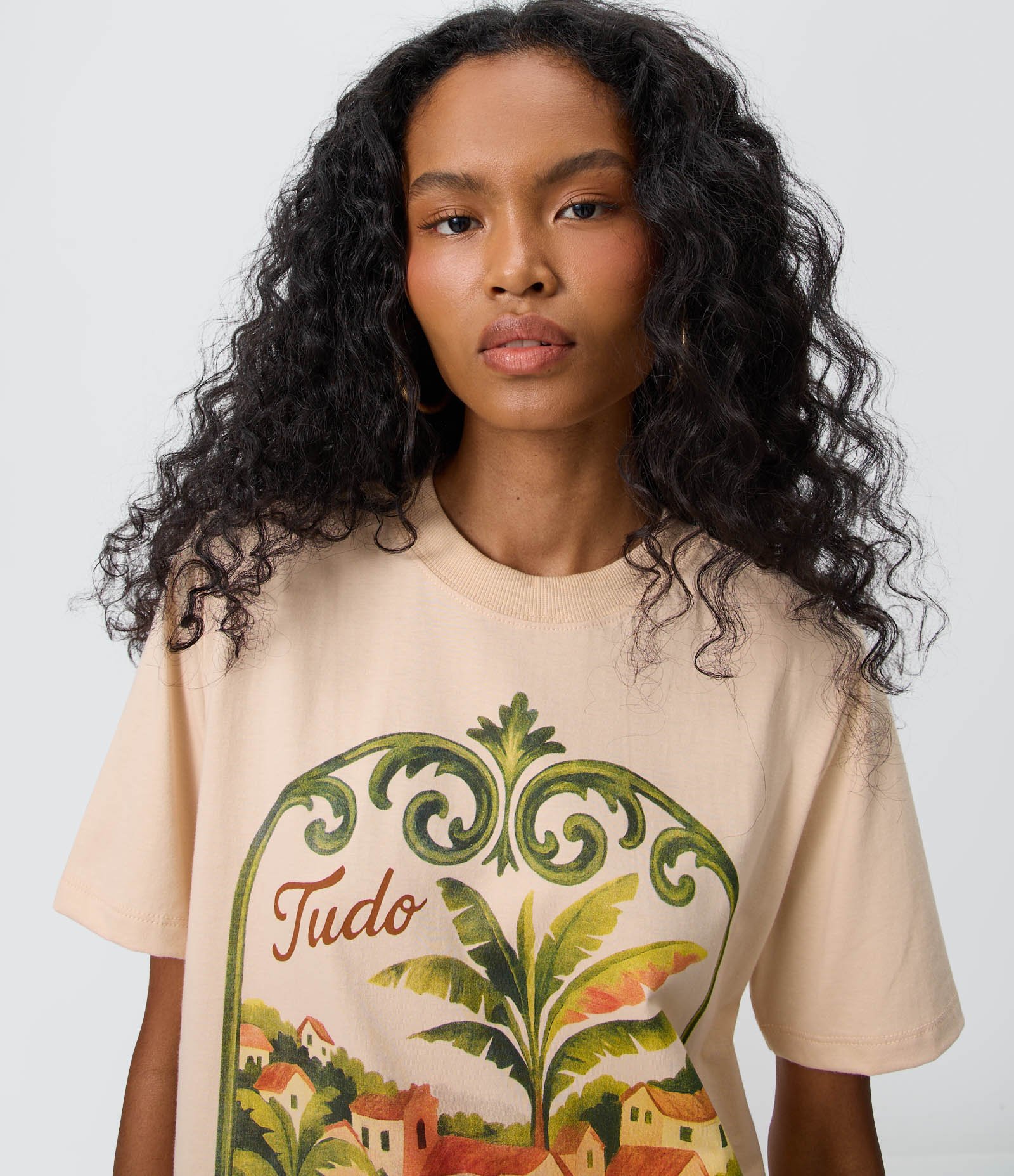 Camiseta em Algodão com Estampa Tranquilo no Interior Bege 3