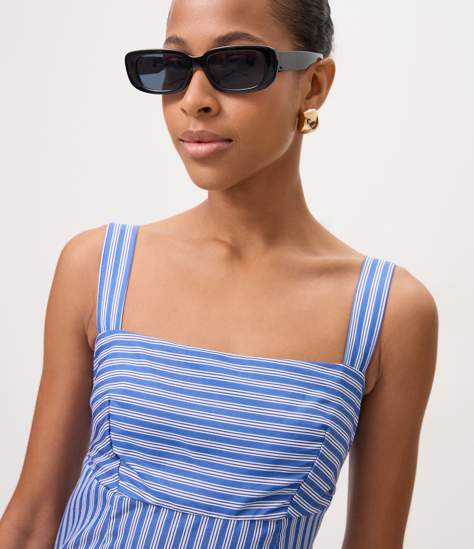 Vestido Midi Evasê Listrado em Tricoline com Decote Quadrado Azul 3