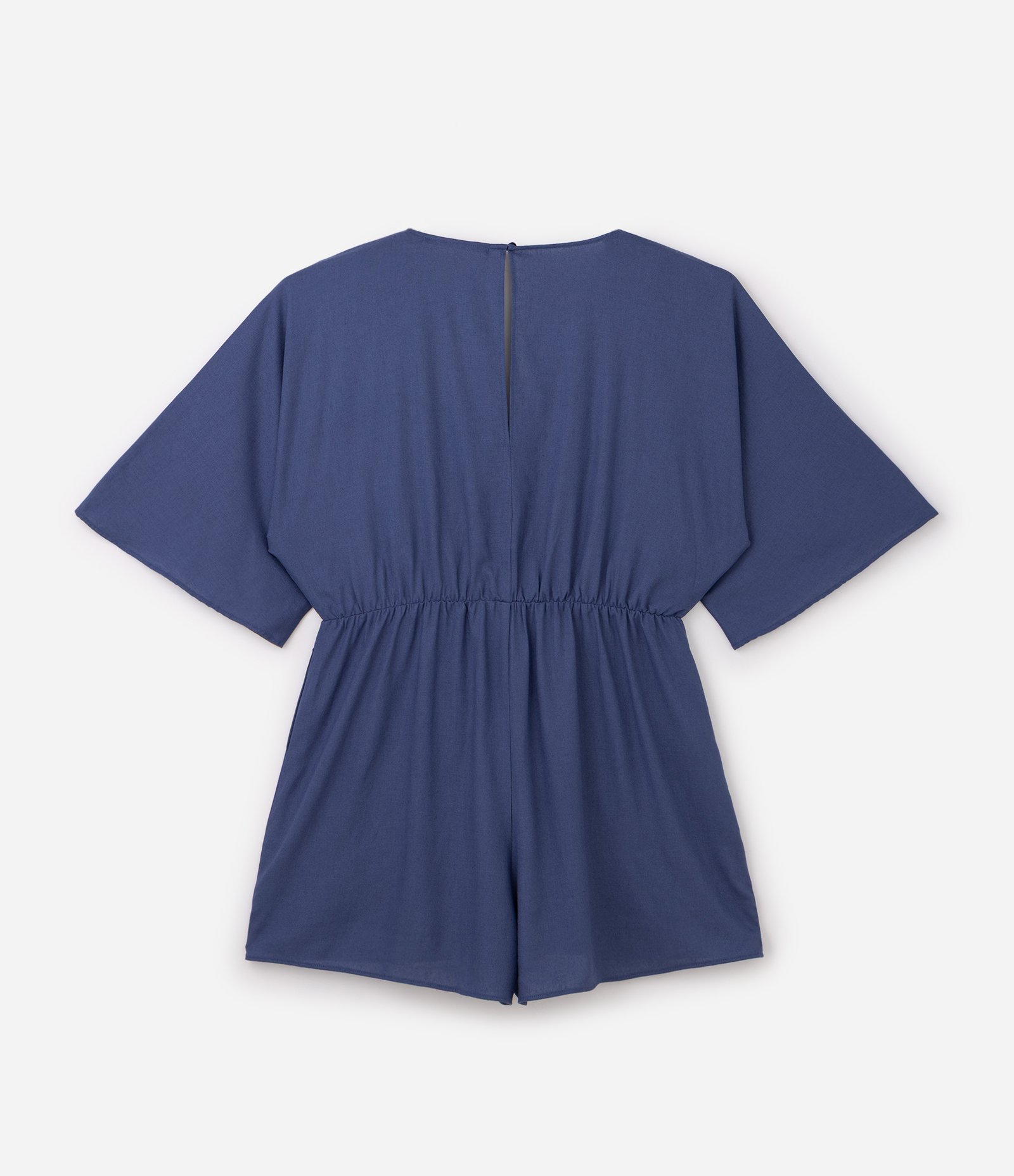 Macaquinho em Viscolinho com Manga Morcego e Barbicachos Curve & Plus Size Azul 2