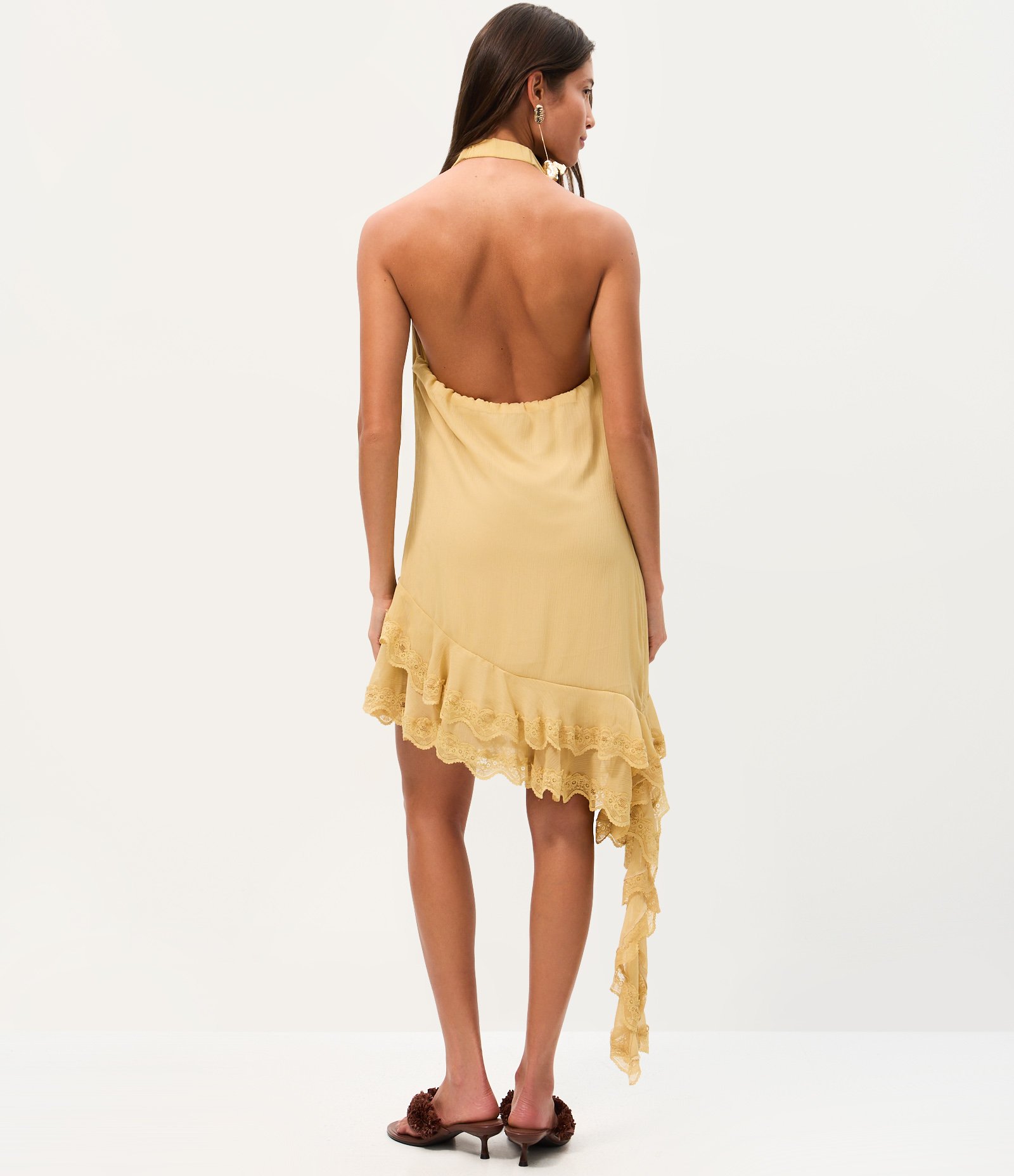 Vestido Curto com Decote Degagê e Barra Assimétrica com Renda Amarelo 4