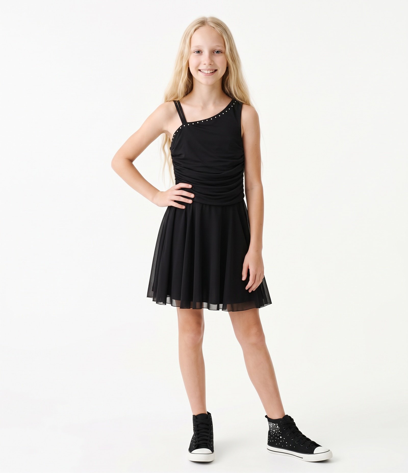 Vestido Infantil de Tule com Franzido e Aplicação de Strass - Tam 5 a 16 Anos Preto 1