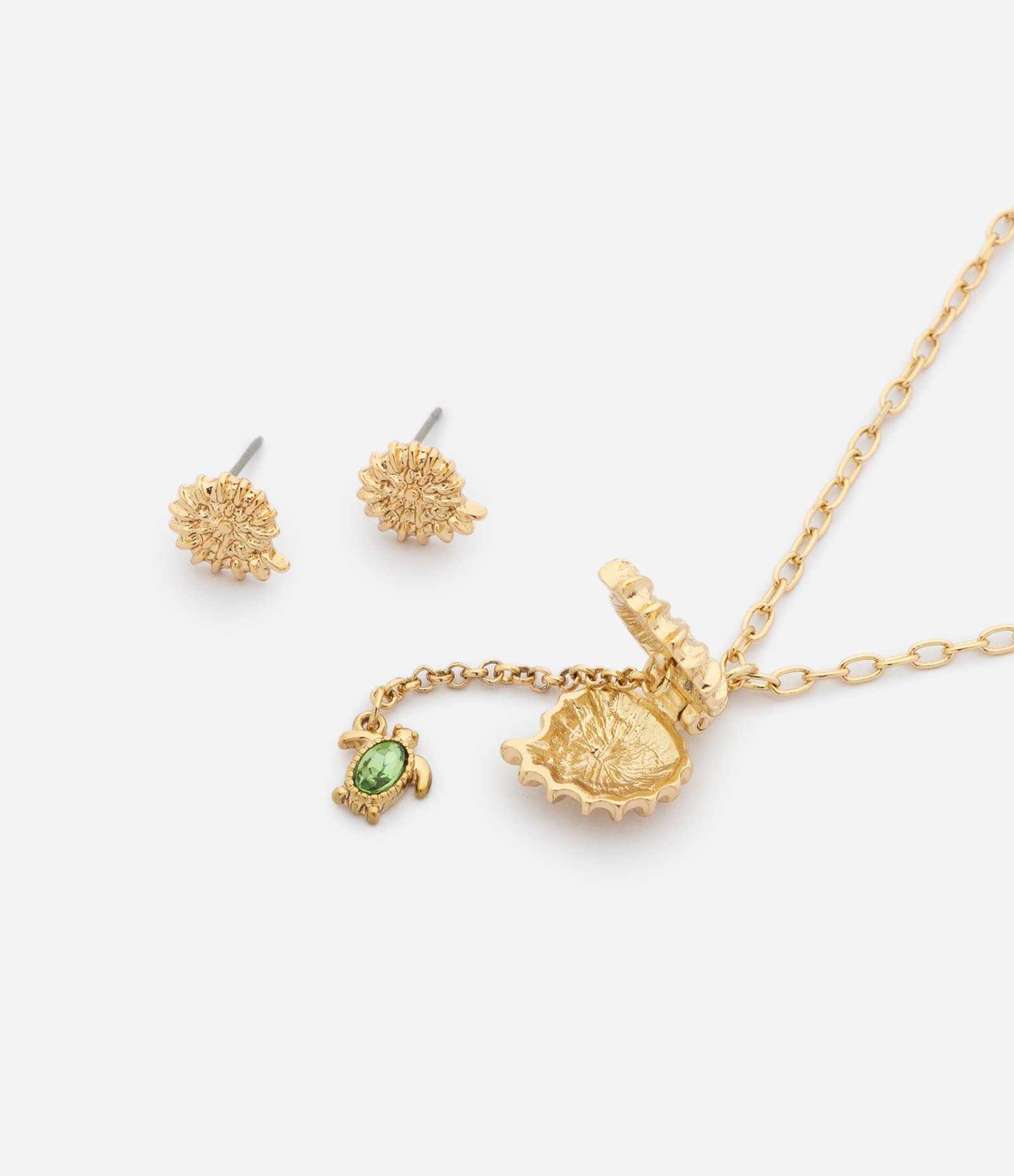 Conjunto de Colar Gravatinha com Pingentes Marinhos e Brincos de Concha Dourado 3