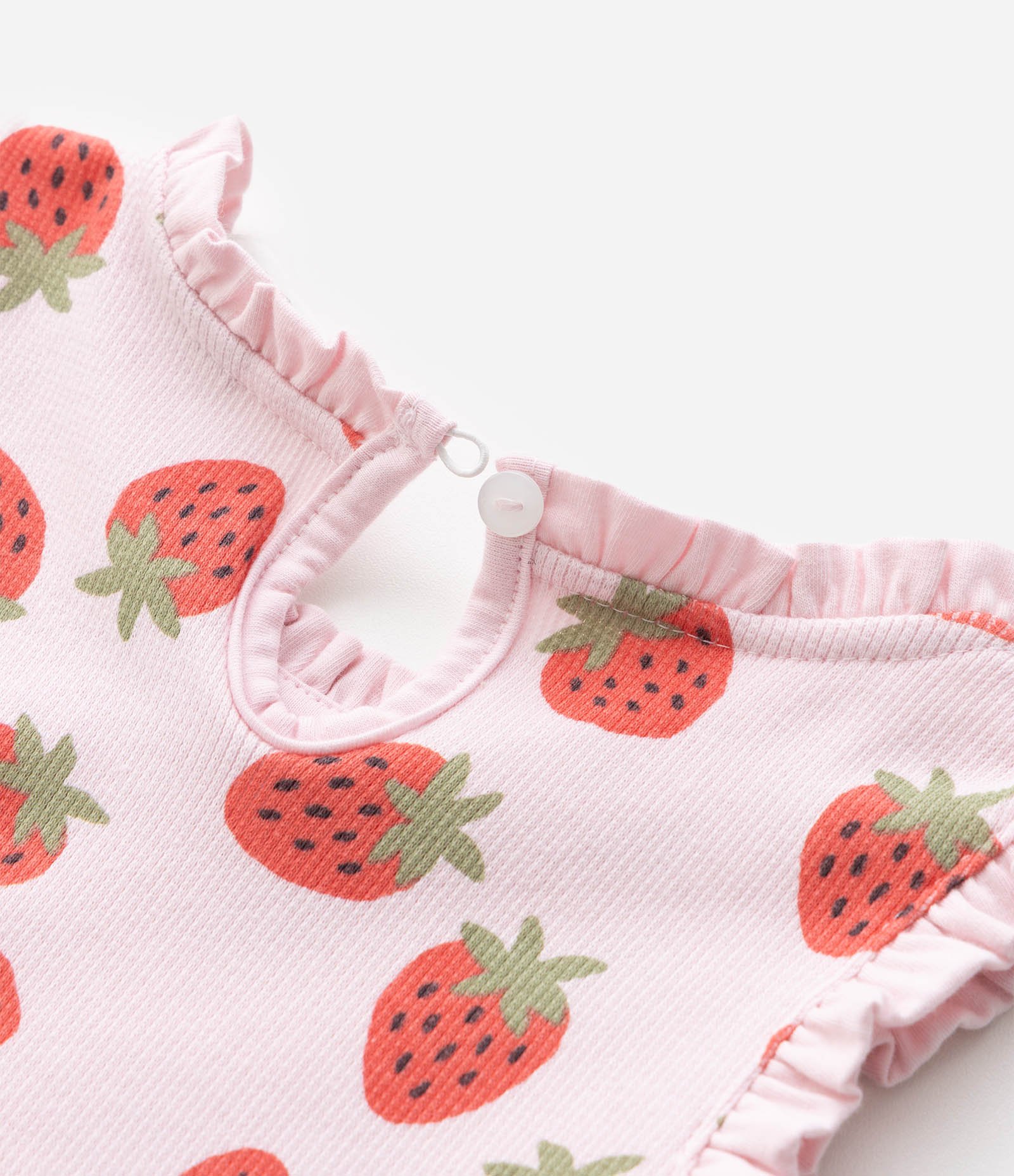 Blusa Regata Infantil Em Ribana Estampa Morango Tam 1 a 6 Anos Rosa 4