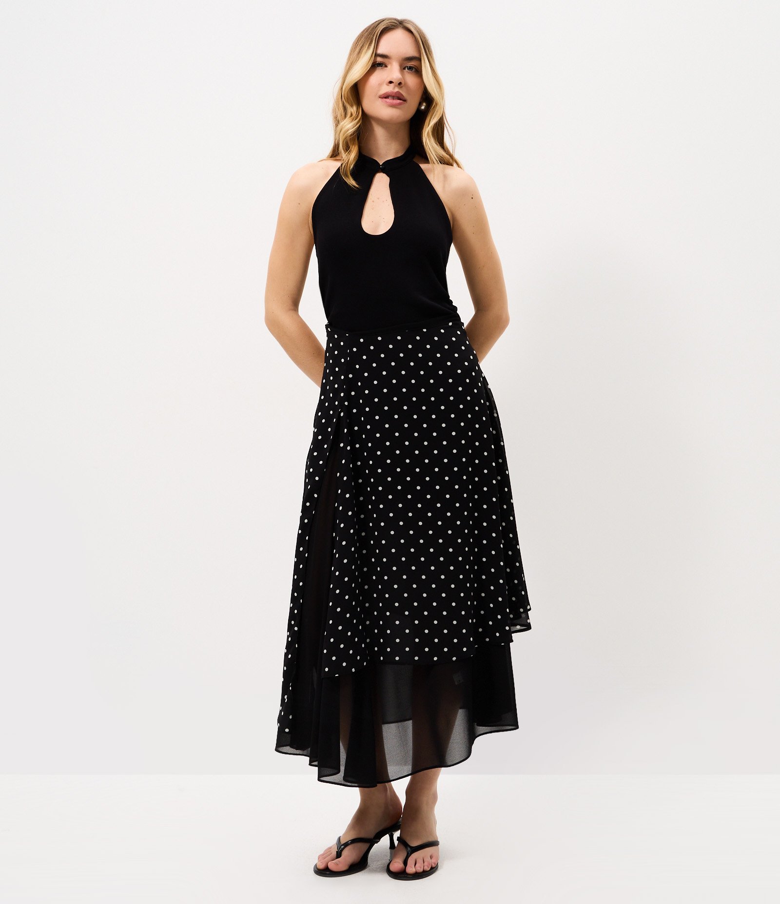 Blusa Frente Única em Ribana com Decote Gota Preto 2