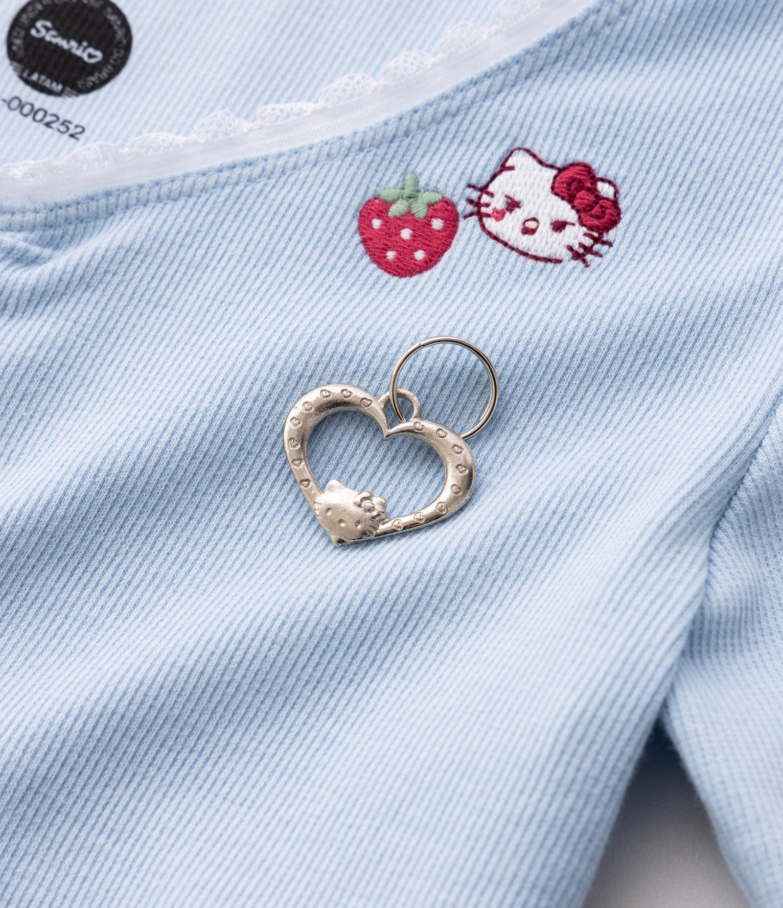 Blusa Infantil com Estampa Hello Hitty e Chaveiro - Tam 5 a 16 Anos Azul 6