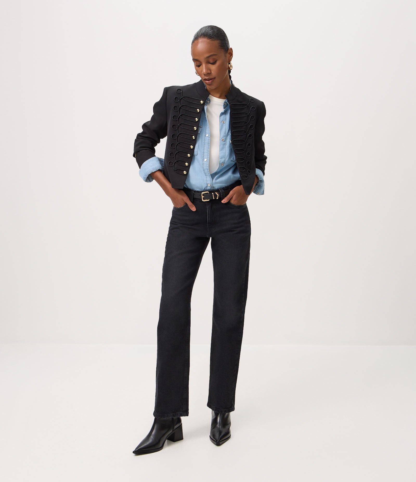 Calça Reta em Jeans Premium com Cintura Média Preto 1