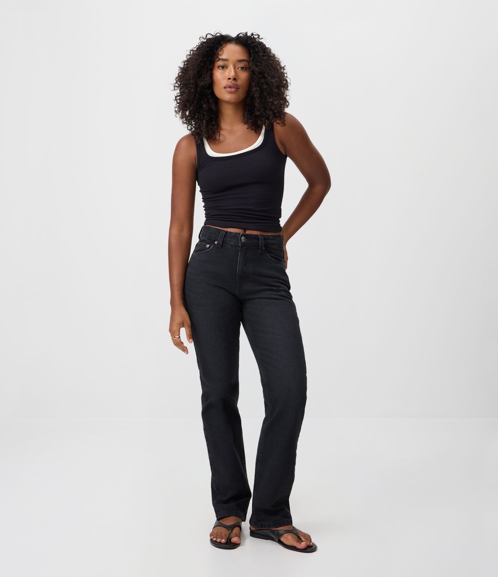 Calça Reta em Jeans Premium com Cintura Média Preto 1