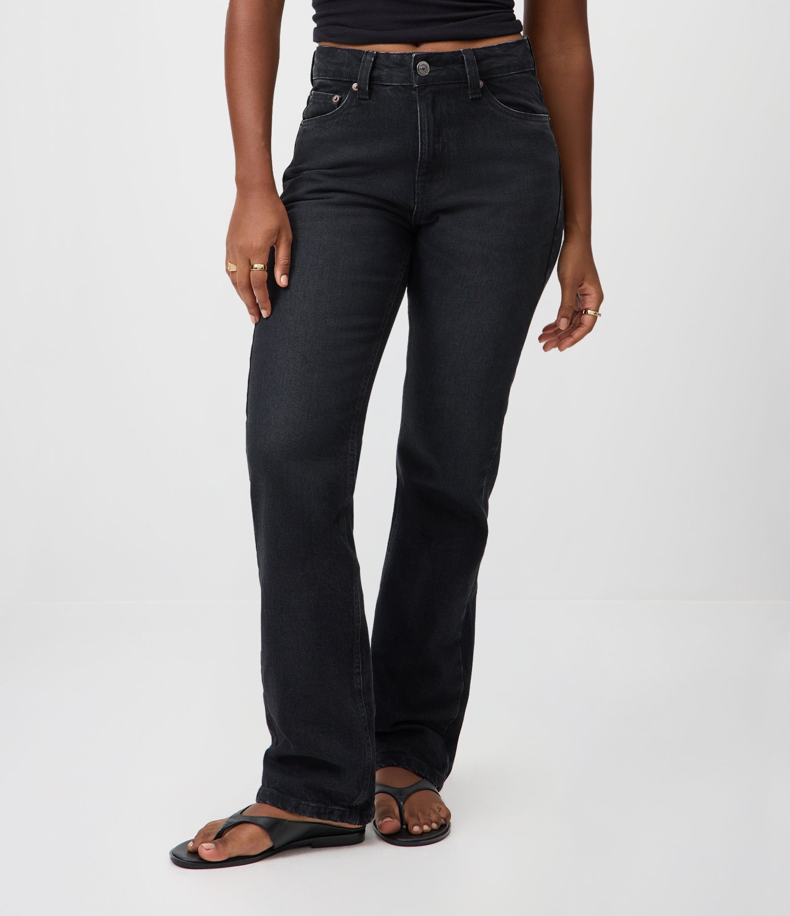 Calça Reta em Jeans Premium com Cintura Média Preto 2