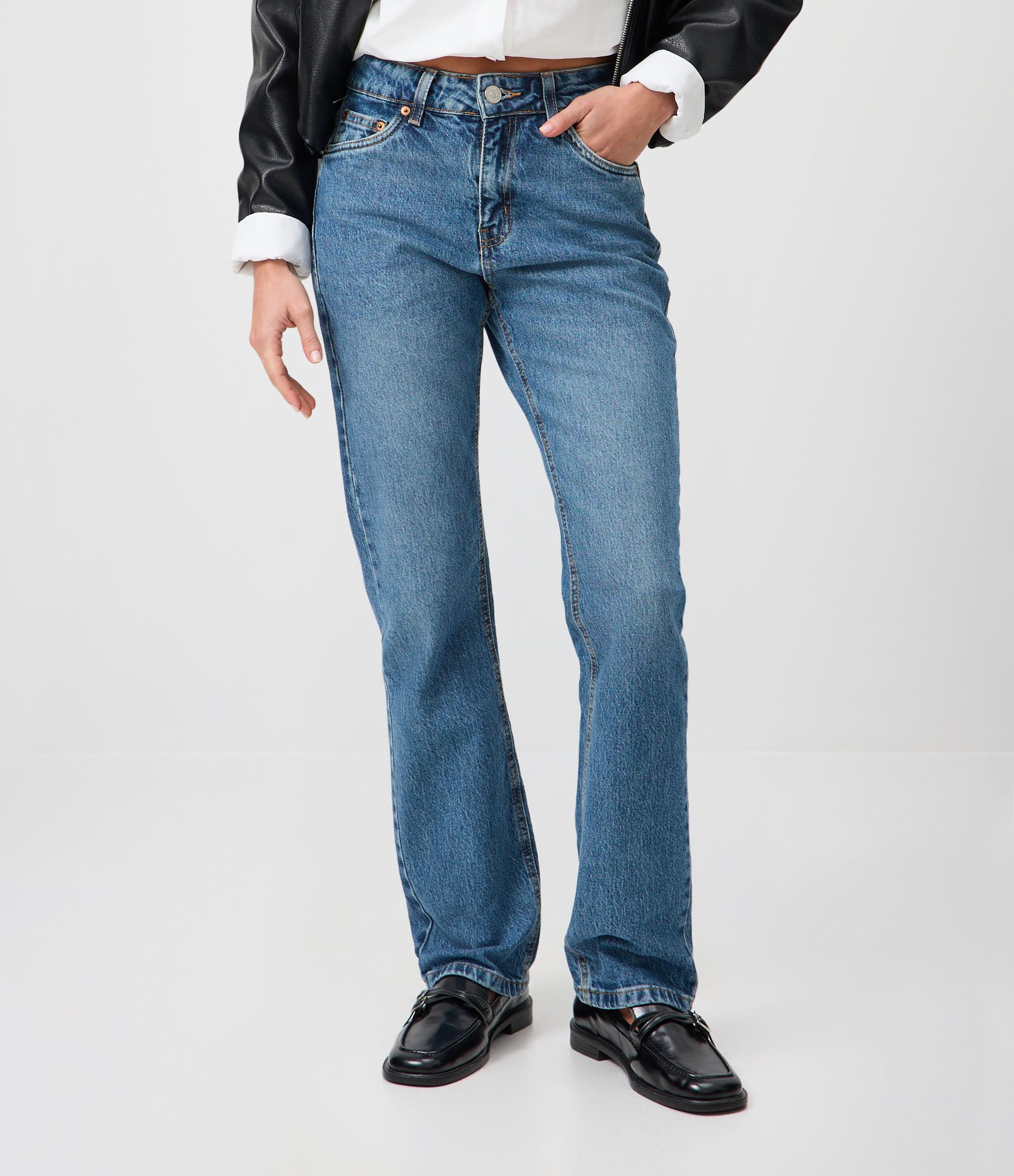 Calça Reta em Jeans Premium com Cintura Média Azul Médio 1