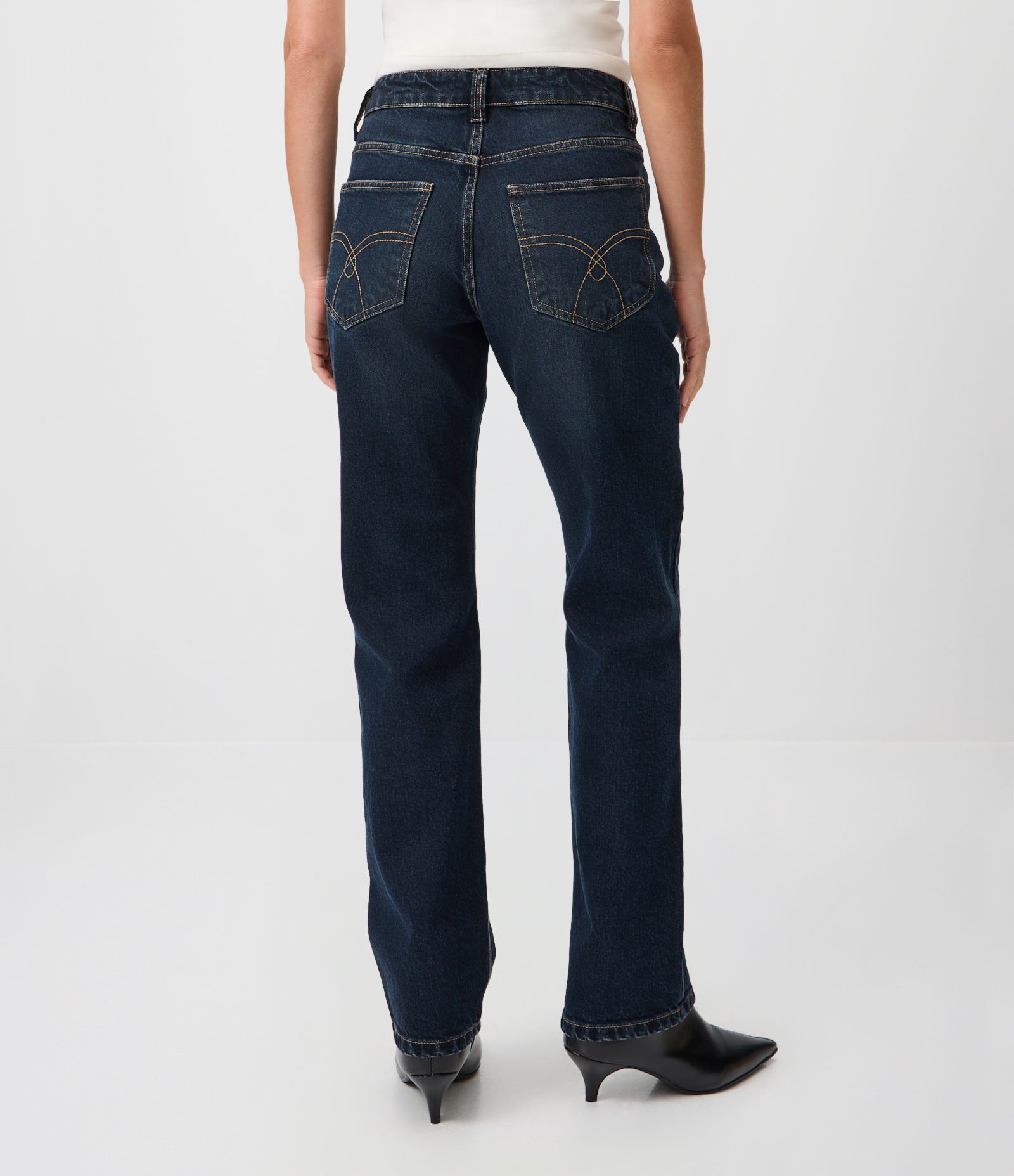 Calça Reta em Jeans Premium com Cintura Média Azul Escuro 3