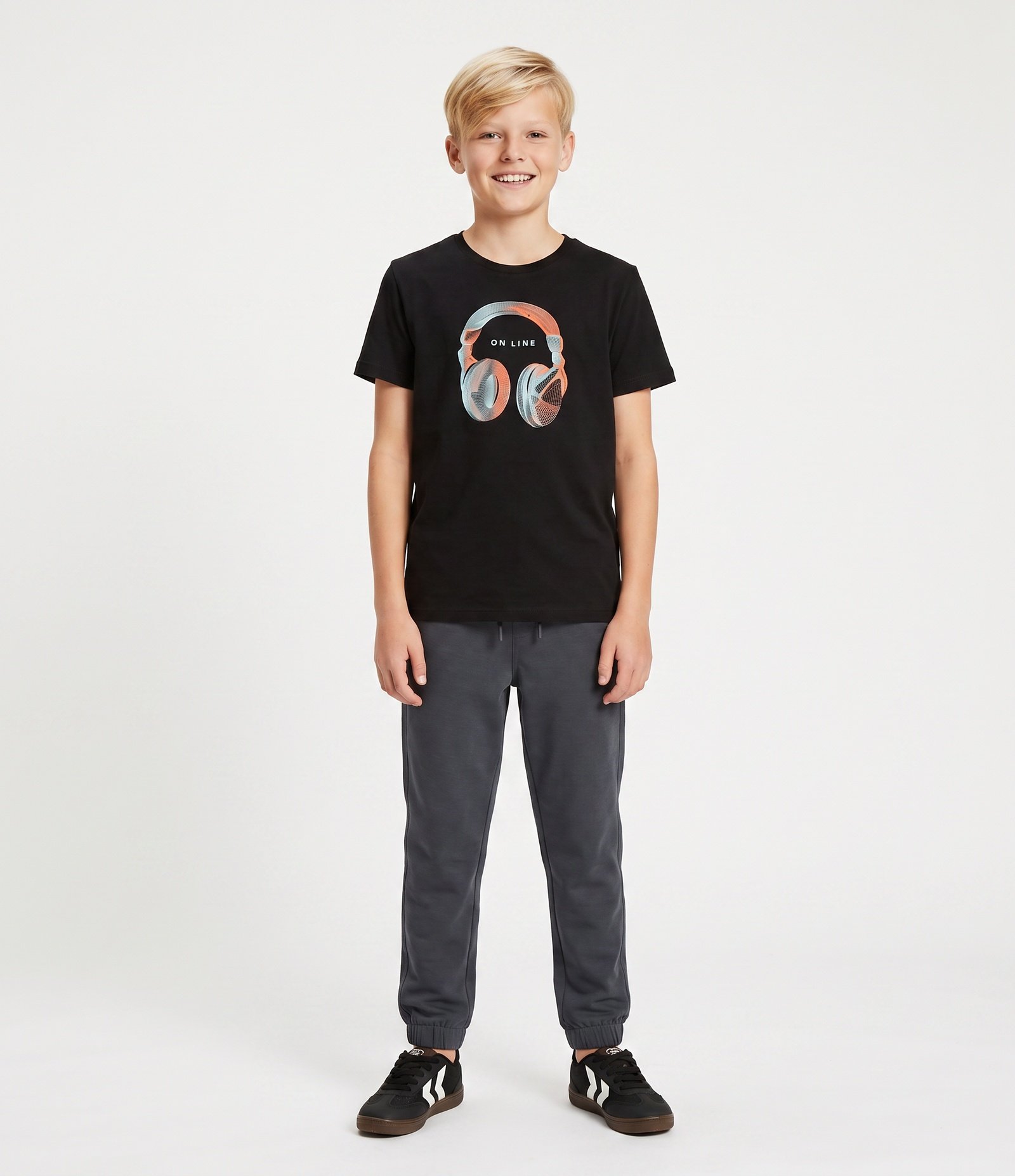 Camiseta Infantil em Algodão Fone On Line com Estampa Frontal - Tam 1 a 16 Anos Preto 1
