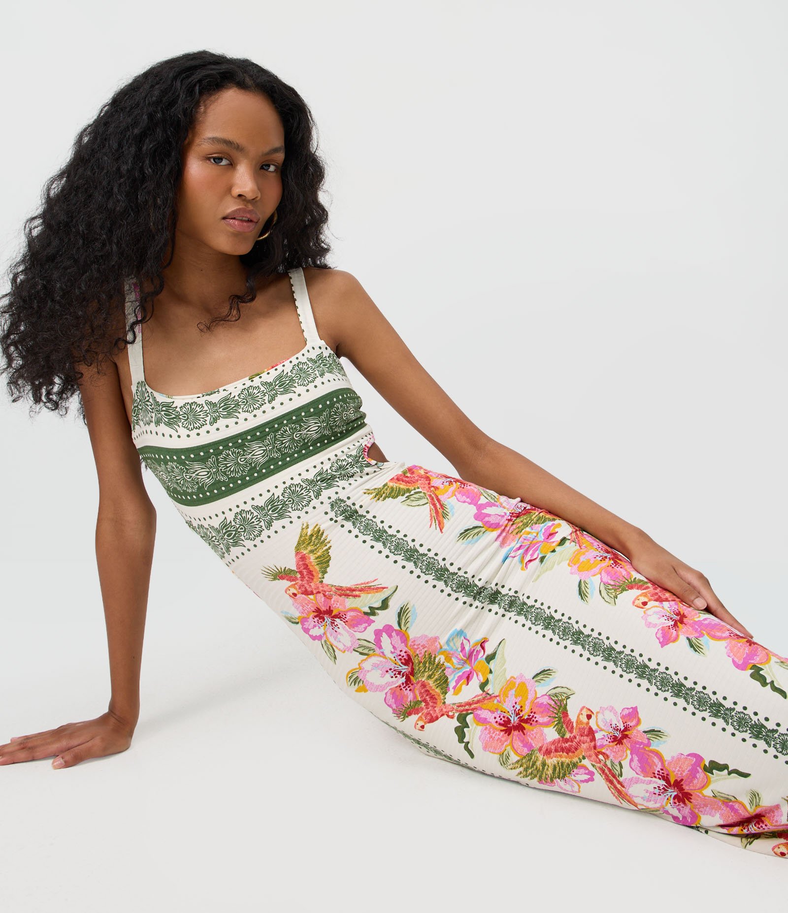Vestido Longo com Estampa Floral e Abertura nas Costas Branco 3