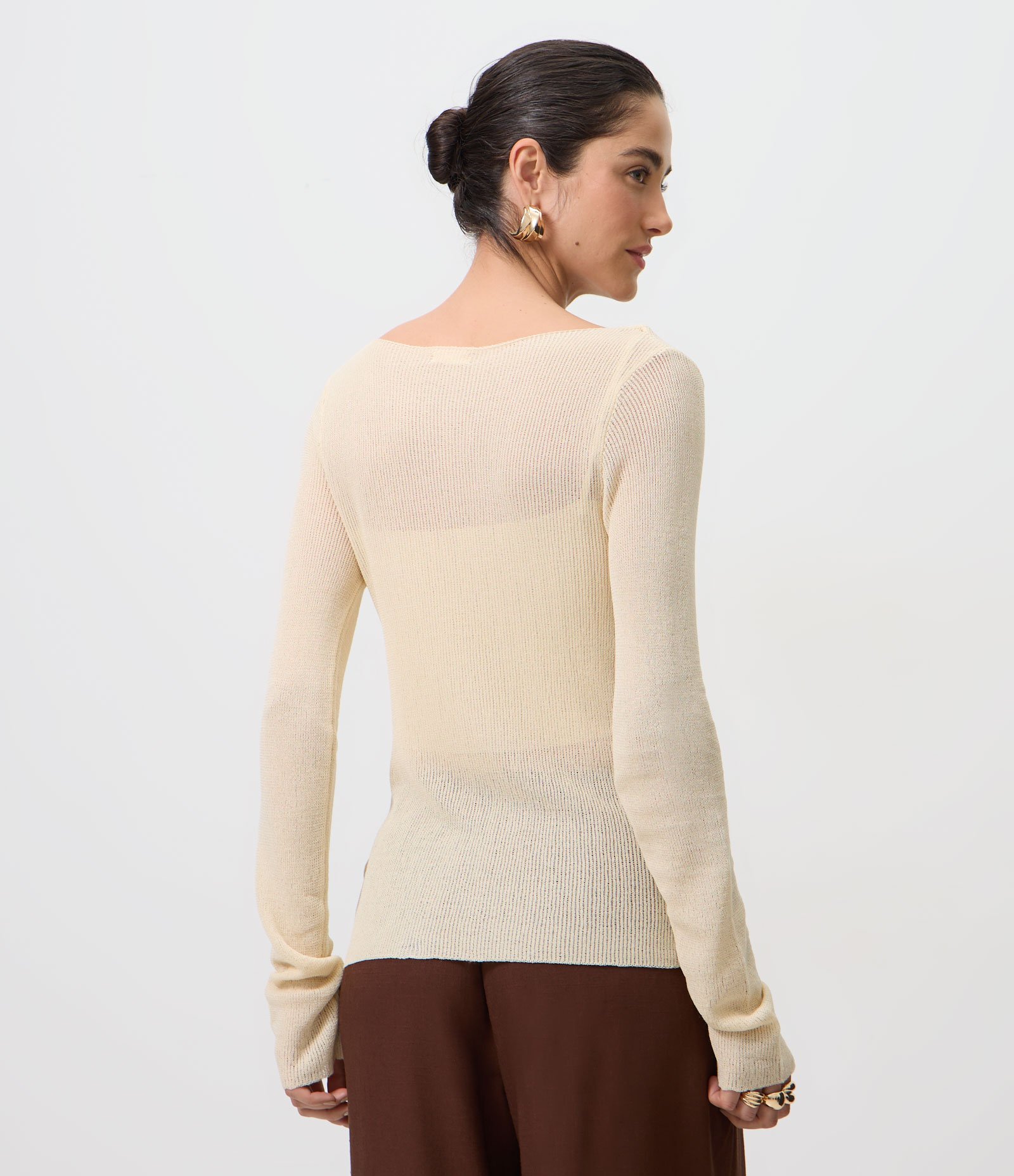 Blusa em Tricô Transparente com Top Interno Bege 4