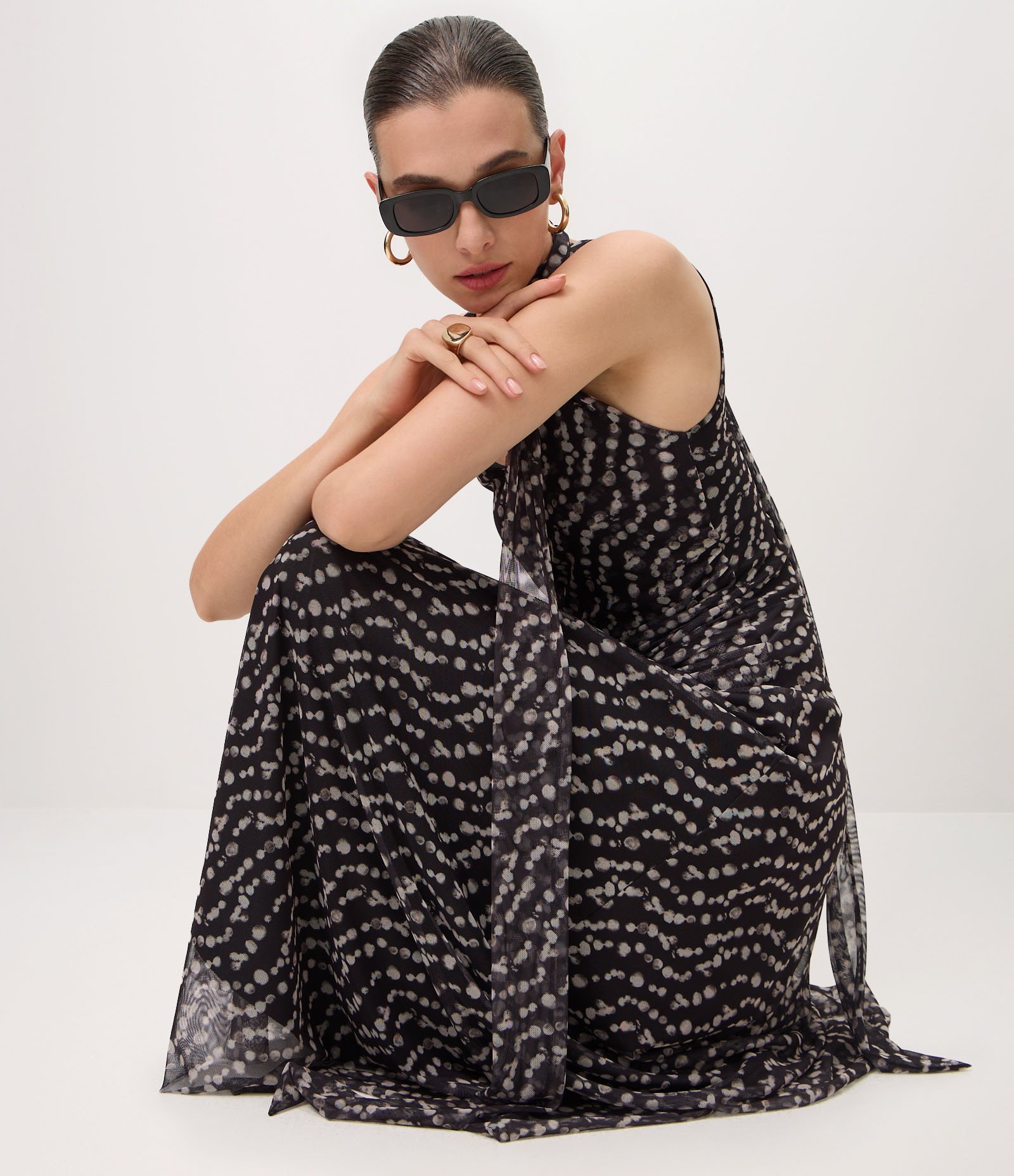 Vestido Longo em Tule com Estampa Poá e Gola Halter Preto 3
