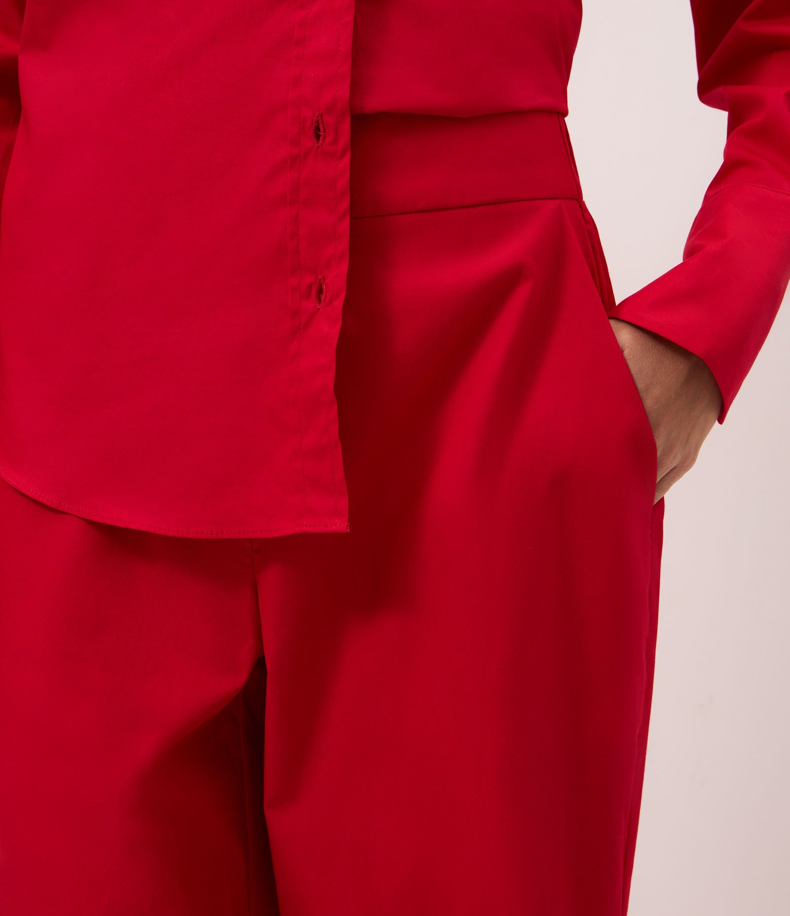 Calça Reta em Tricoline com Cós Alfaiatado Vermelho 4