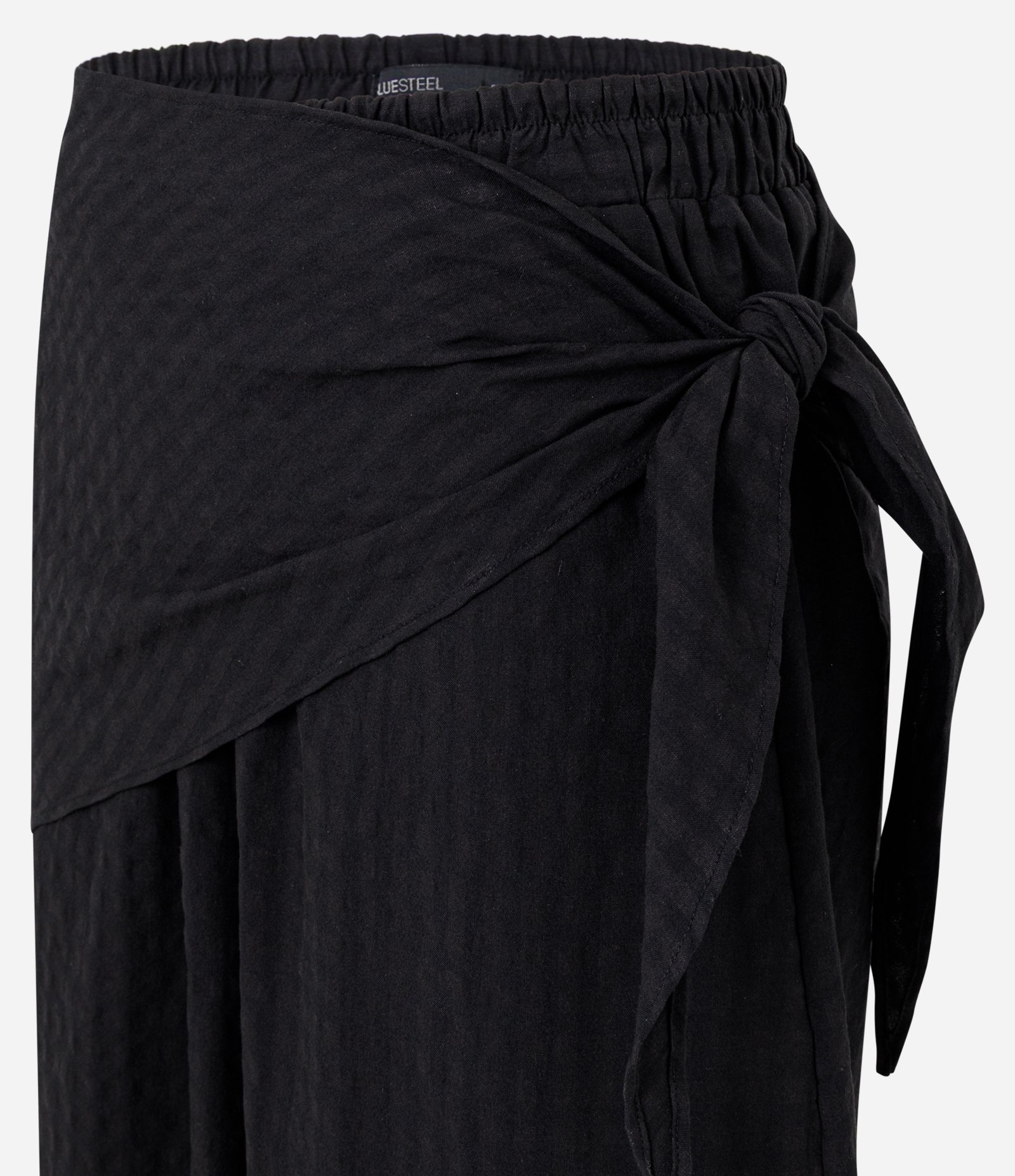 Calça Aladim em Anarruga Xadrez com Sobreposição e Faixa para Amarração Preto 6