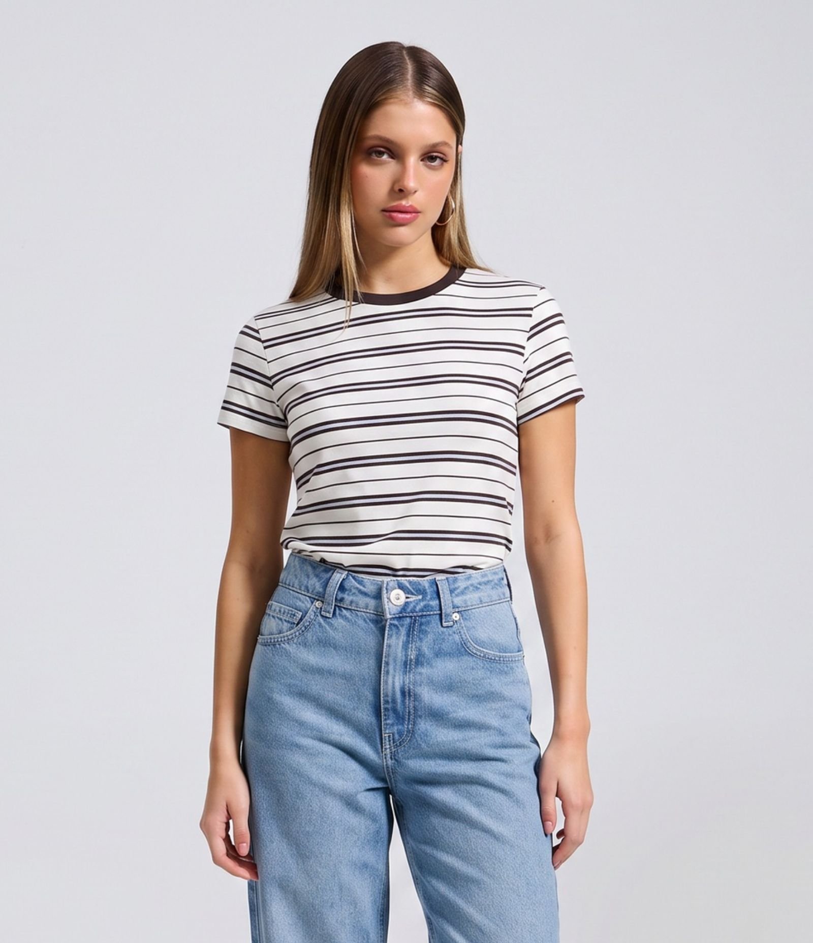 Calça Wide Leg em Jeans Premium com Cintura Média Azul Claro 2