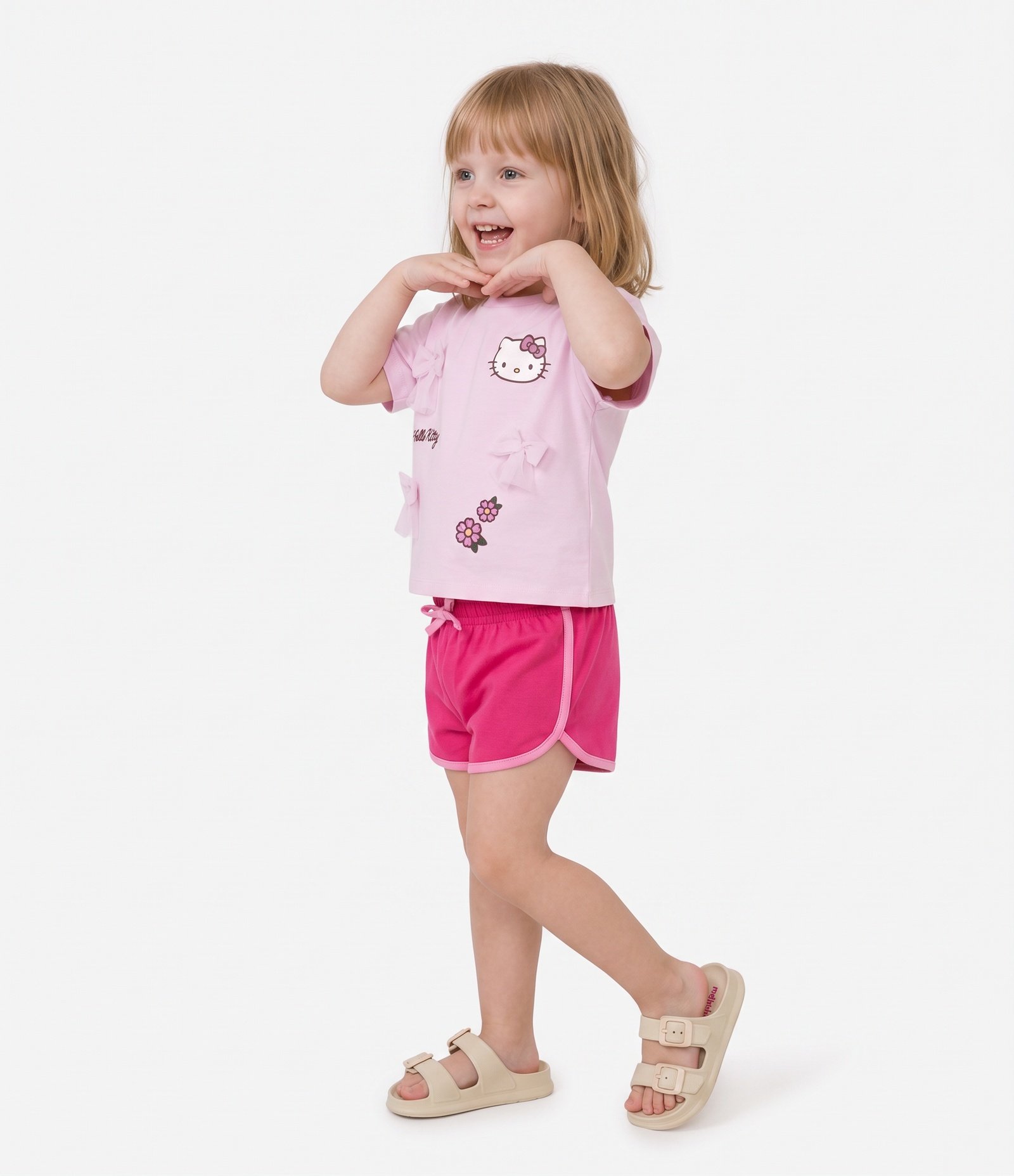 Camiseta Infantil com Laços e Estampa Hello Kitty - Tam 1 a 14 Anos Rosa 2