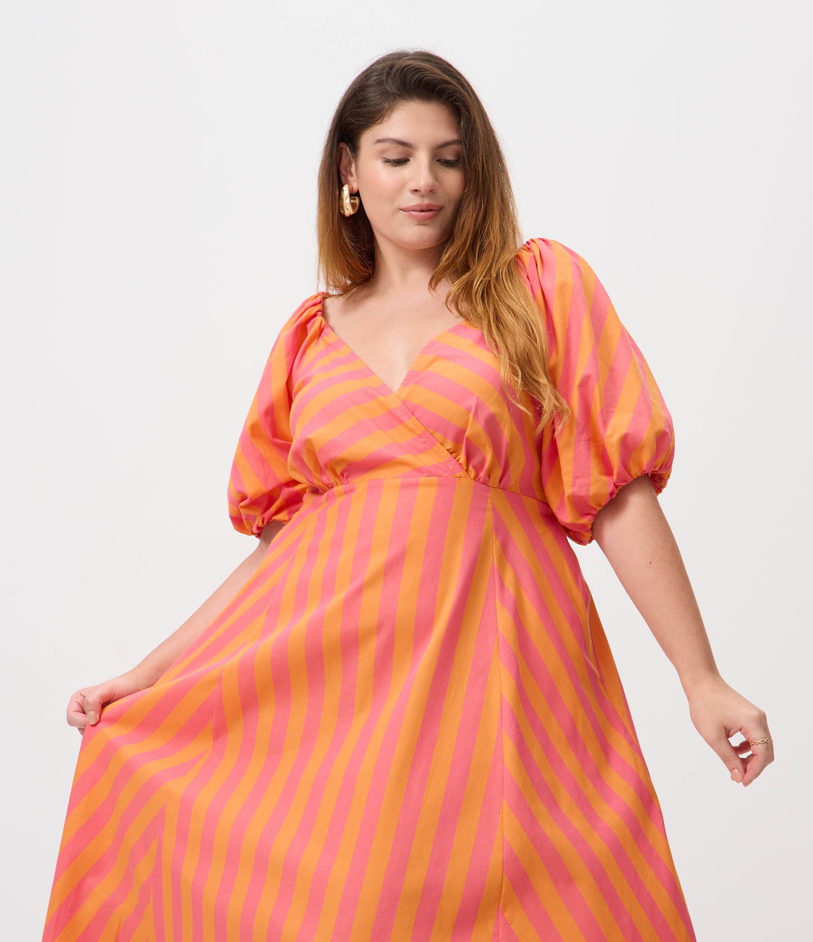 Vestido Midi em Algodão Listrado Bicolor e Transpassado Curve & Plus Size Laranja 2