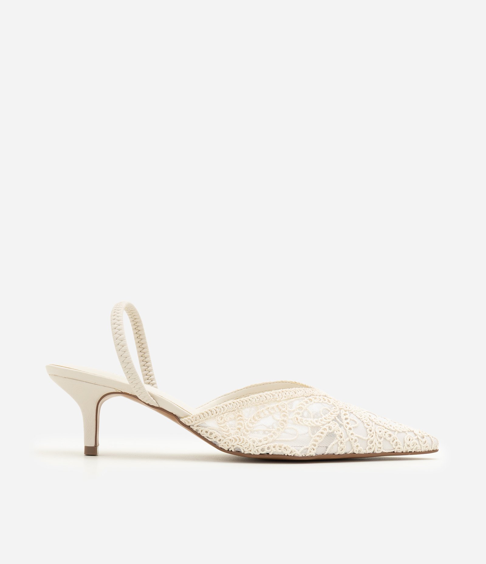 Sapato Slingback em Crochê com Bico Fino Off White 3