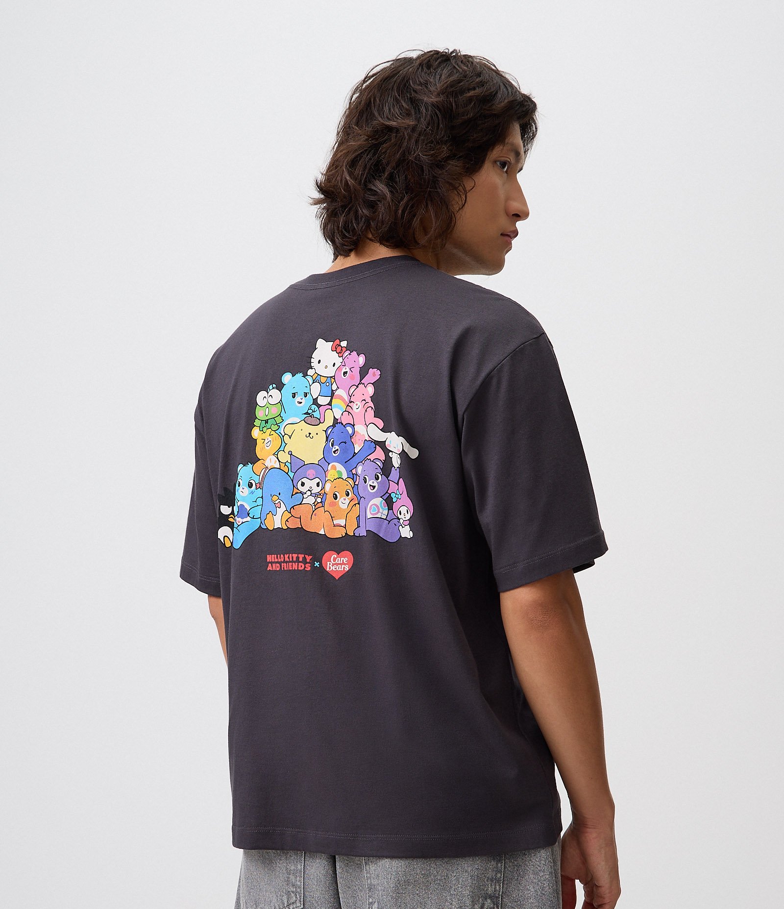 Camiseta Boxy em Algodão Collab Ursinhos Carinhosos e Hello Kitty Cinza 3