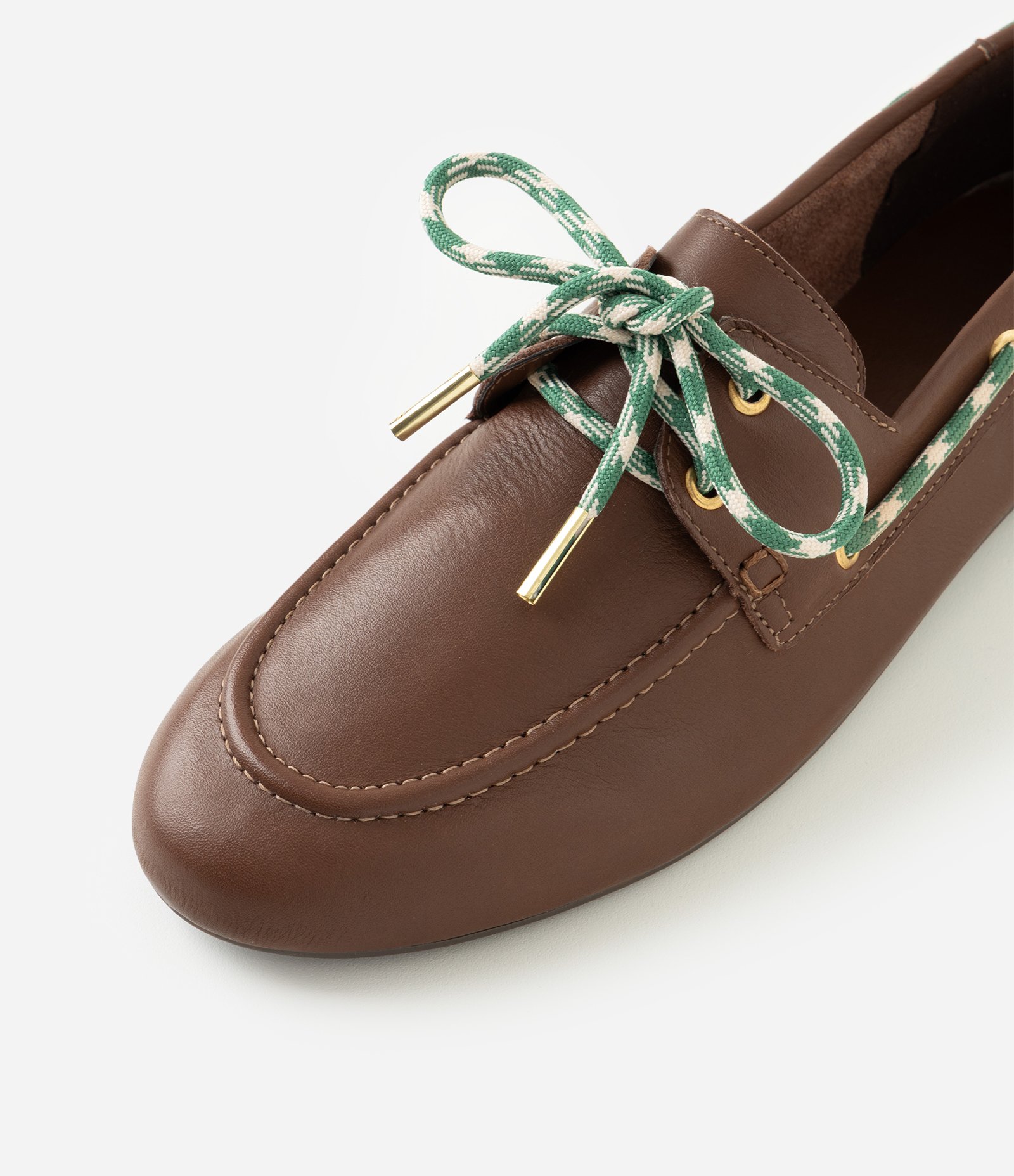 Mocassim Dockside em Couro com Atacador Contrastante Marrom 5
