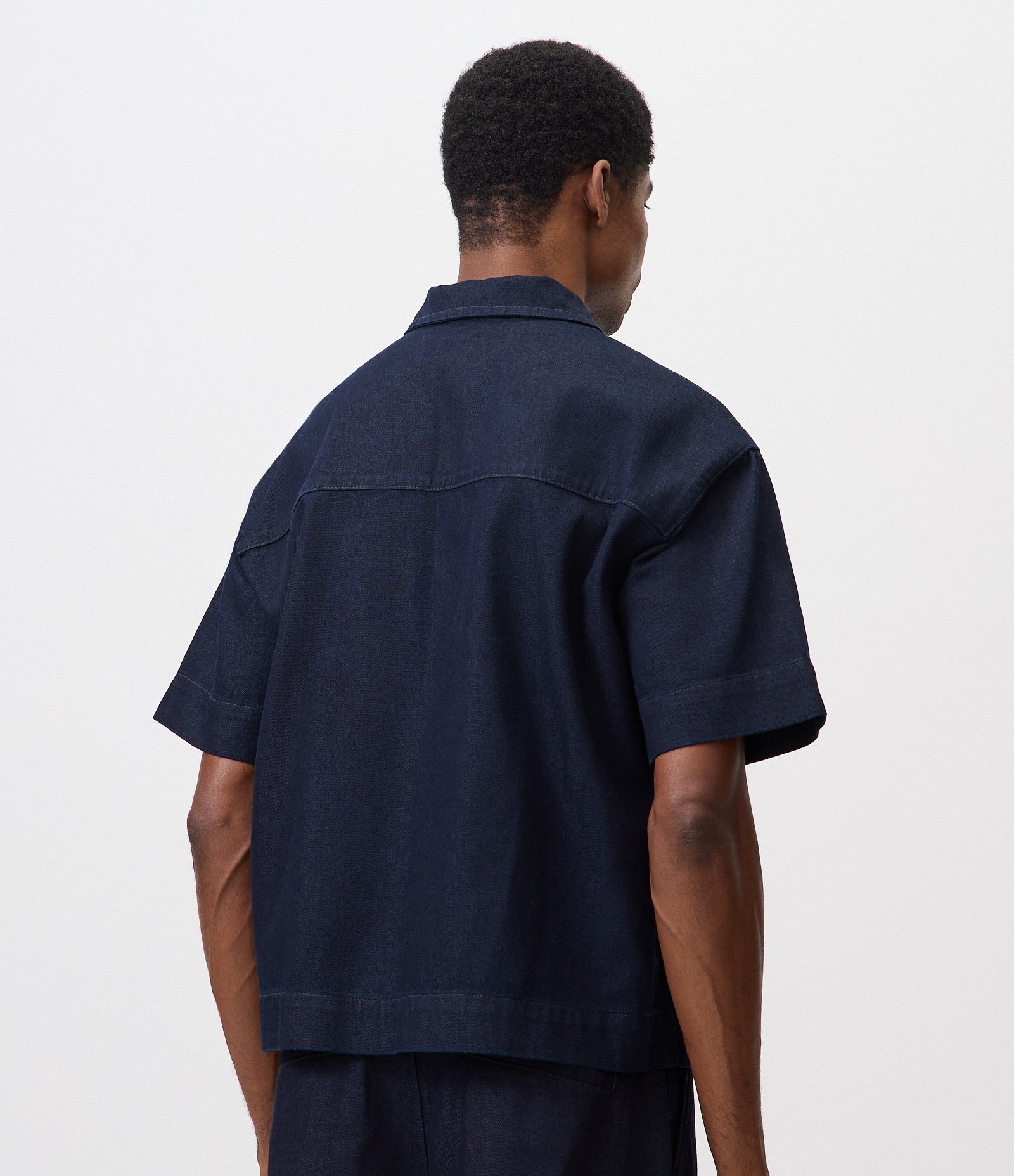 Camisa Boxy em Jeans com Fechamento por Botões Azul 3