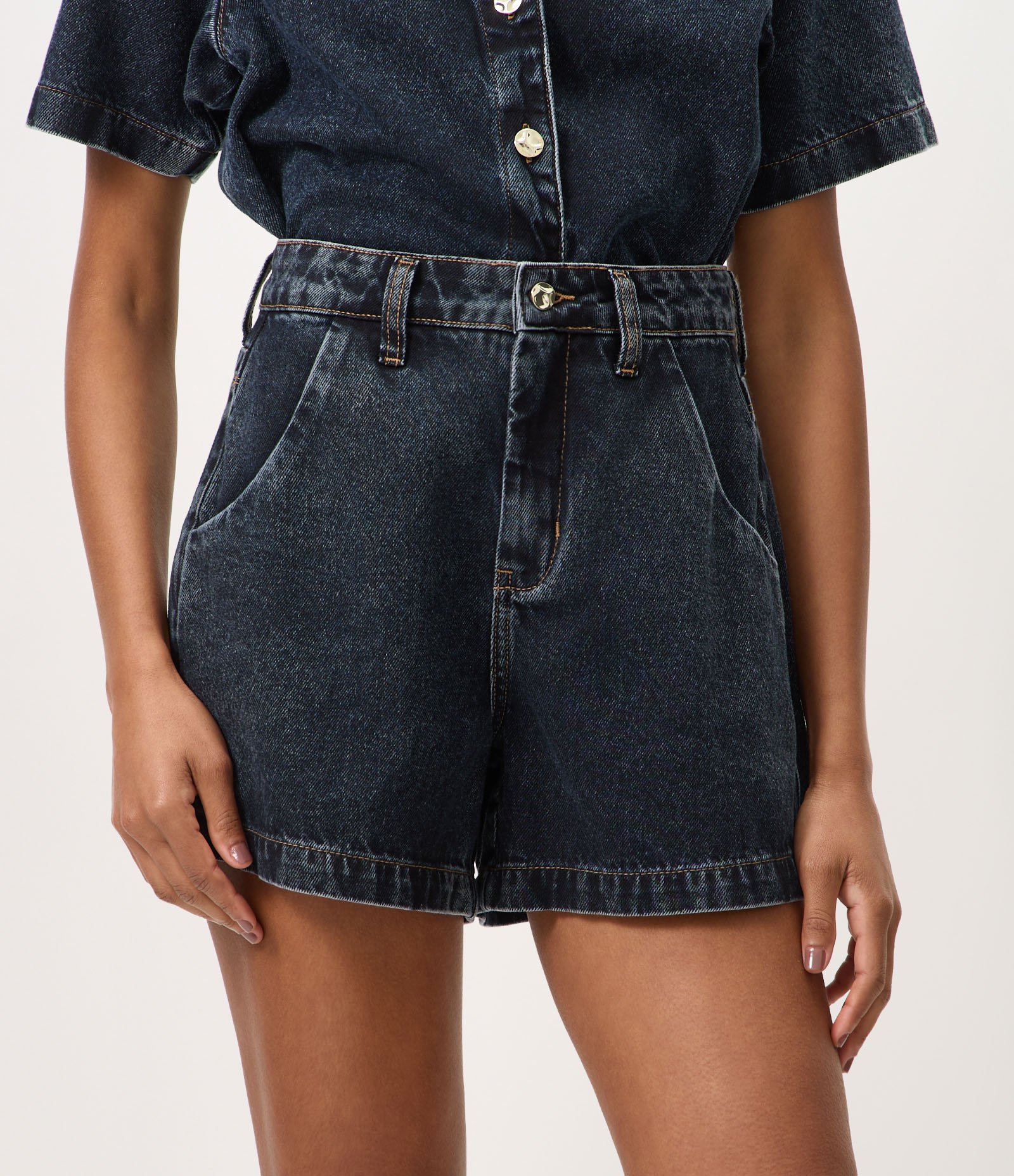 Short Evasê em com Recortes Diferenciados Azul 3